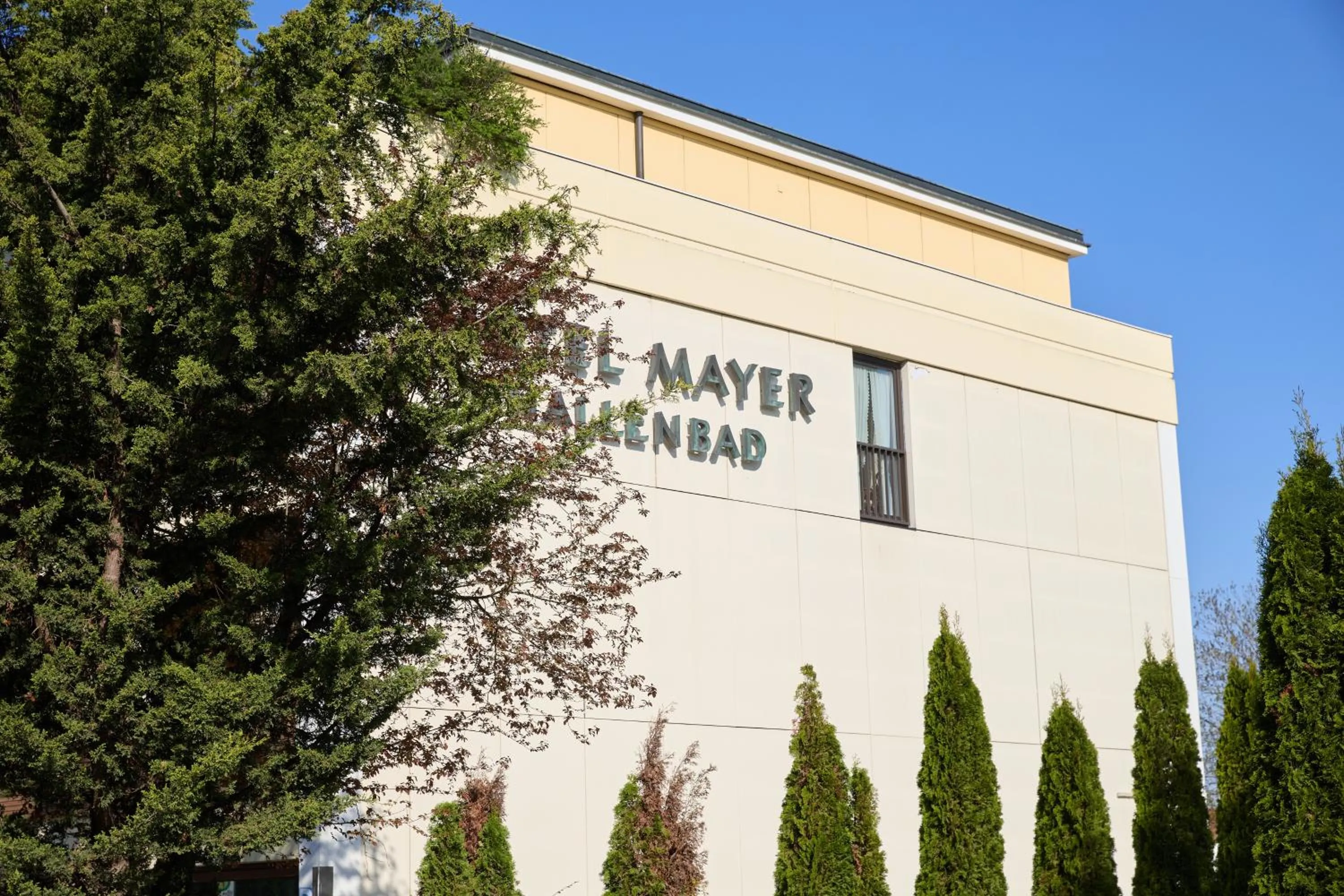 Property building in Hotel Mayer