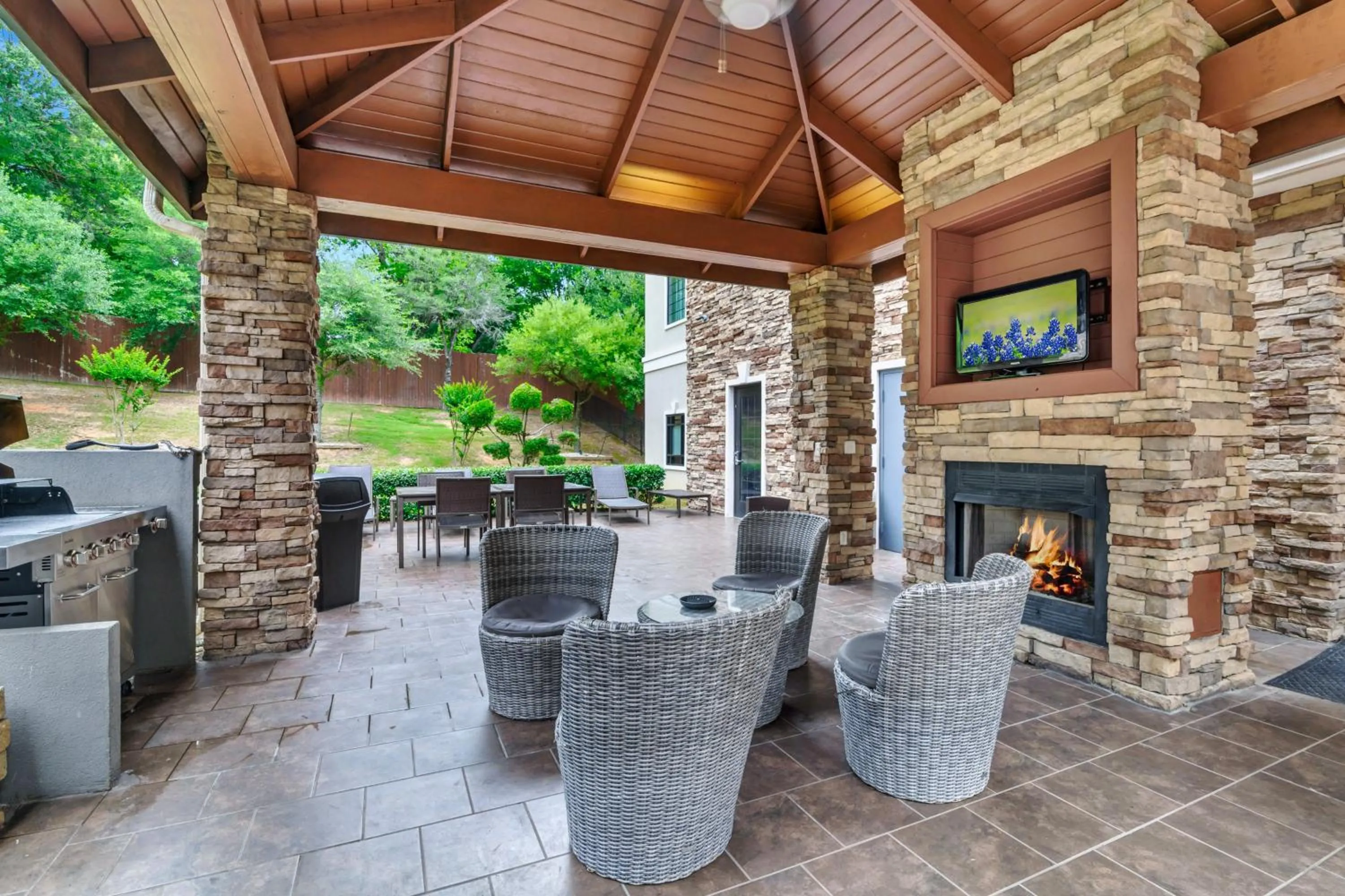 Property building in Staybridge Suites Tyler University Area by IHG