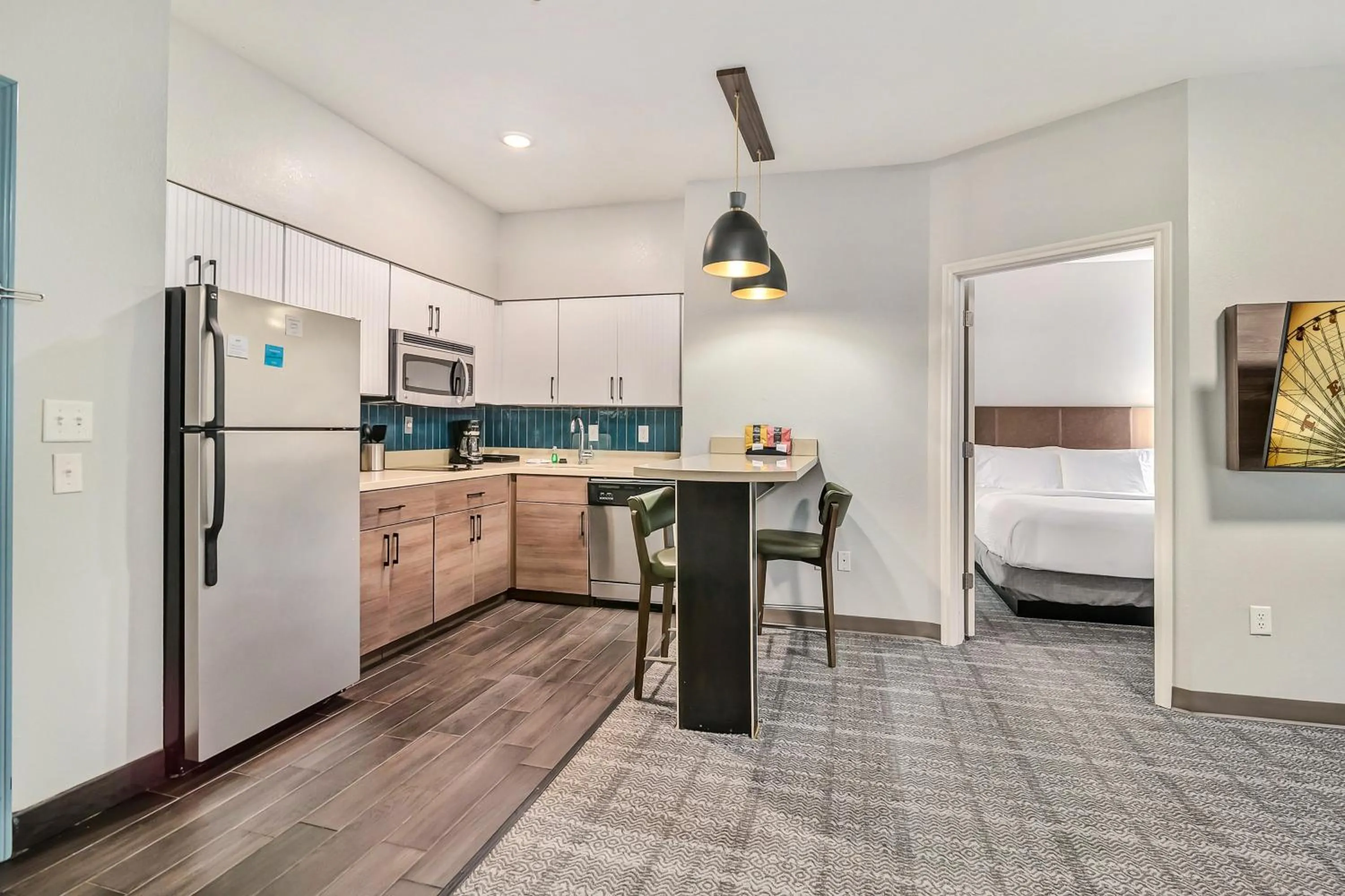 Photo of the whole room, Bed in Staybridge Suites Tyler University Area by IHG