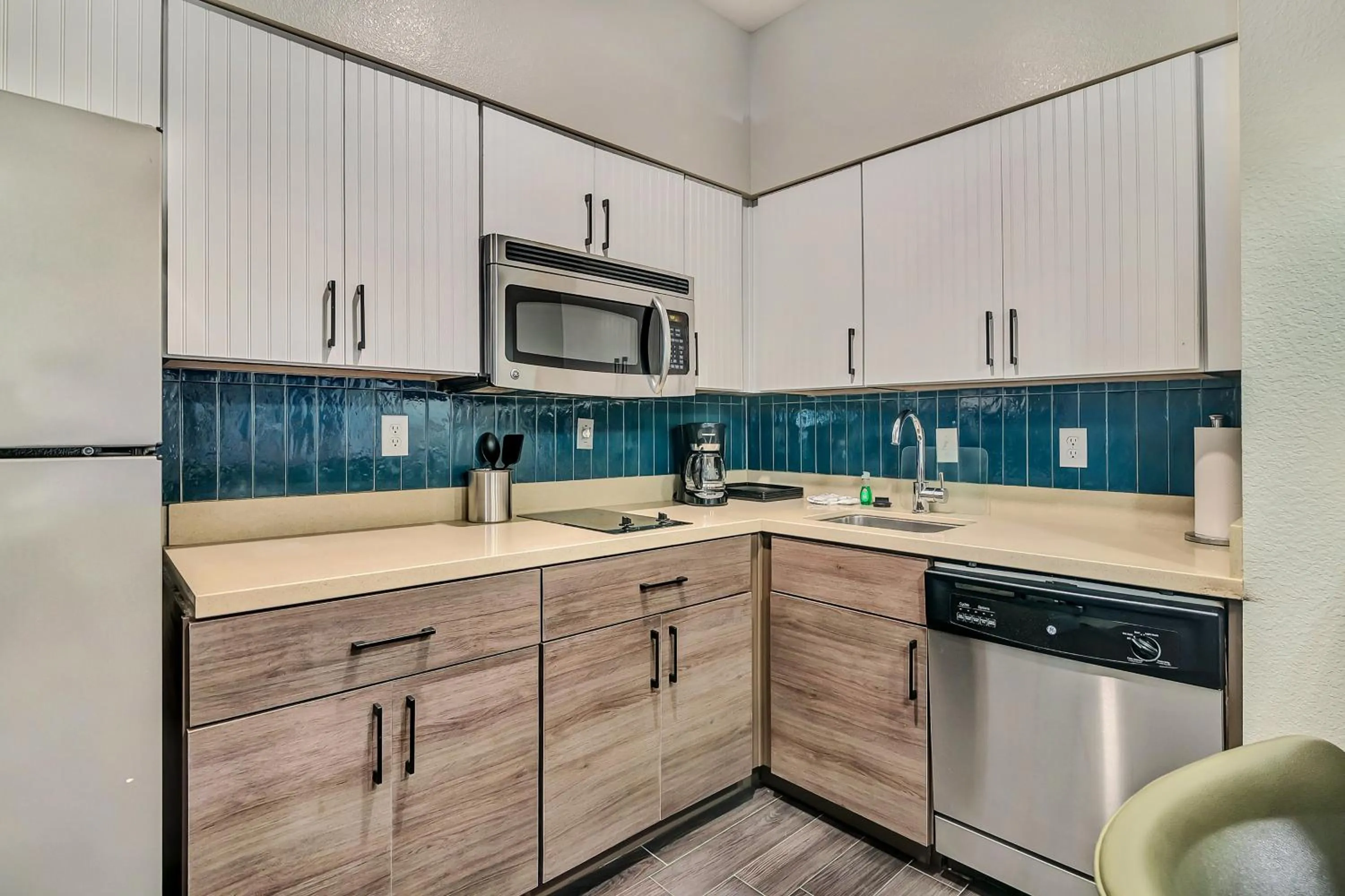 Kitchen or kitchenette in Staybridge Suites Tyler University Area by IHG