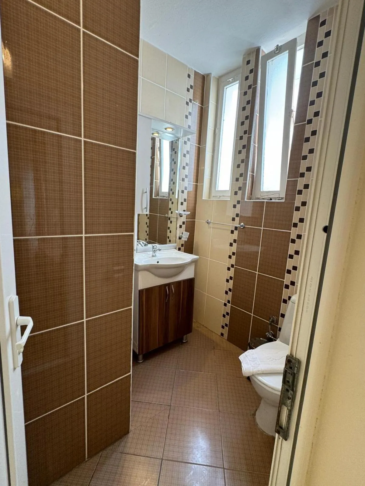 Shower in Olimpos Beach Hotel by RRH&R