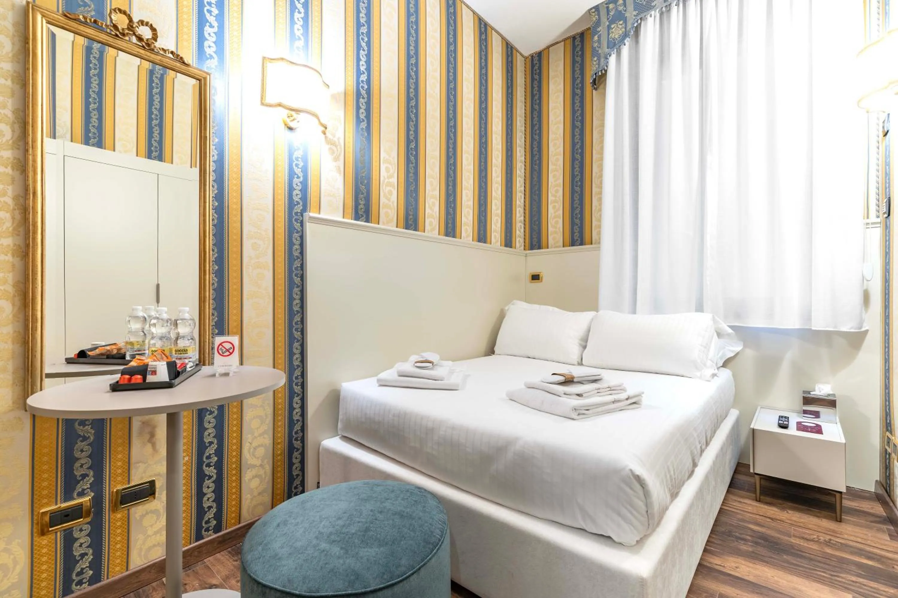 Bedroom, Bed in Ca' Morosini