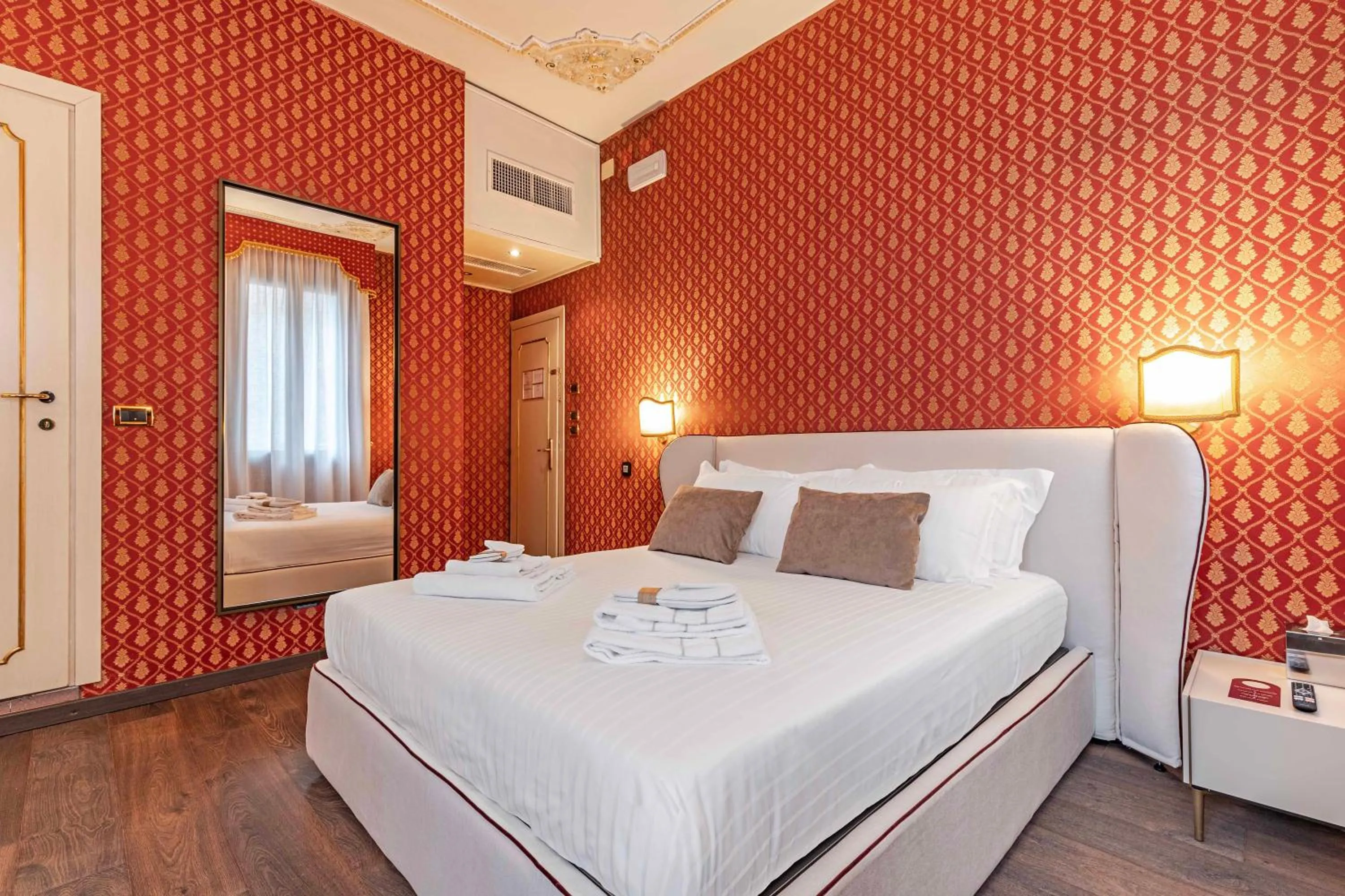 Bedroom, Bed in Ca' Morosini