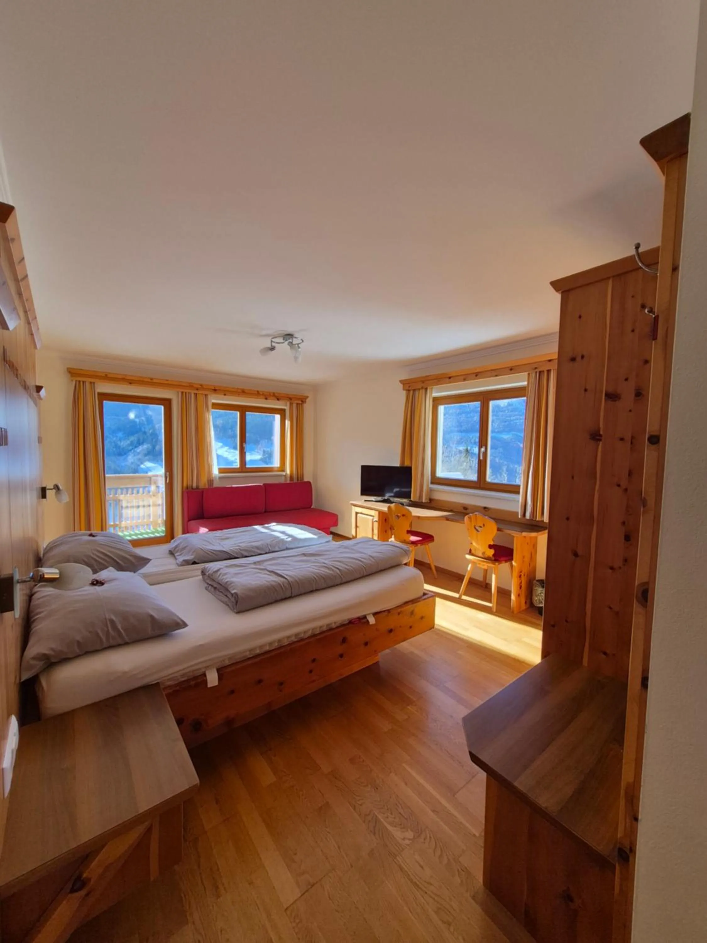 Bed in Hotel Restaurant Raunig