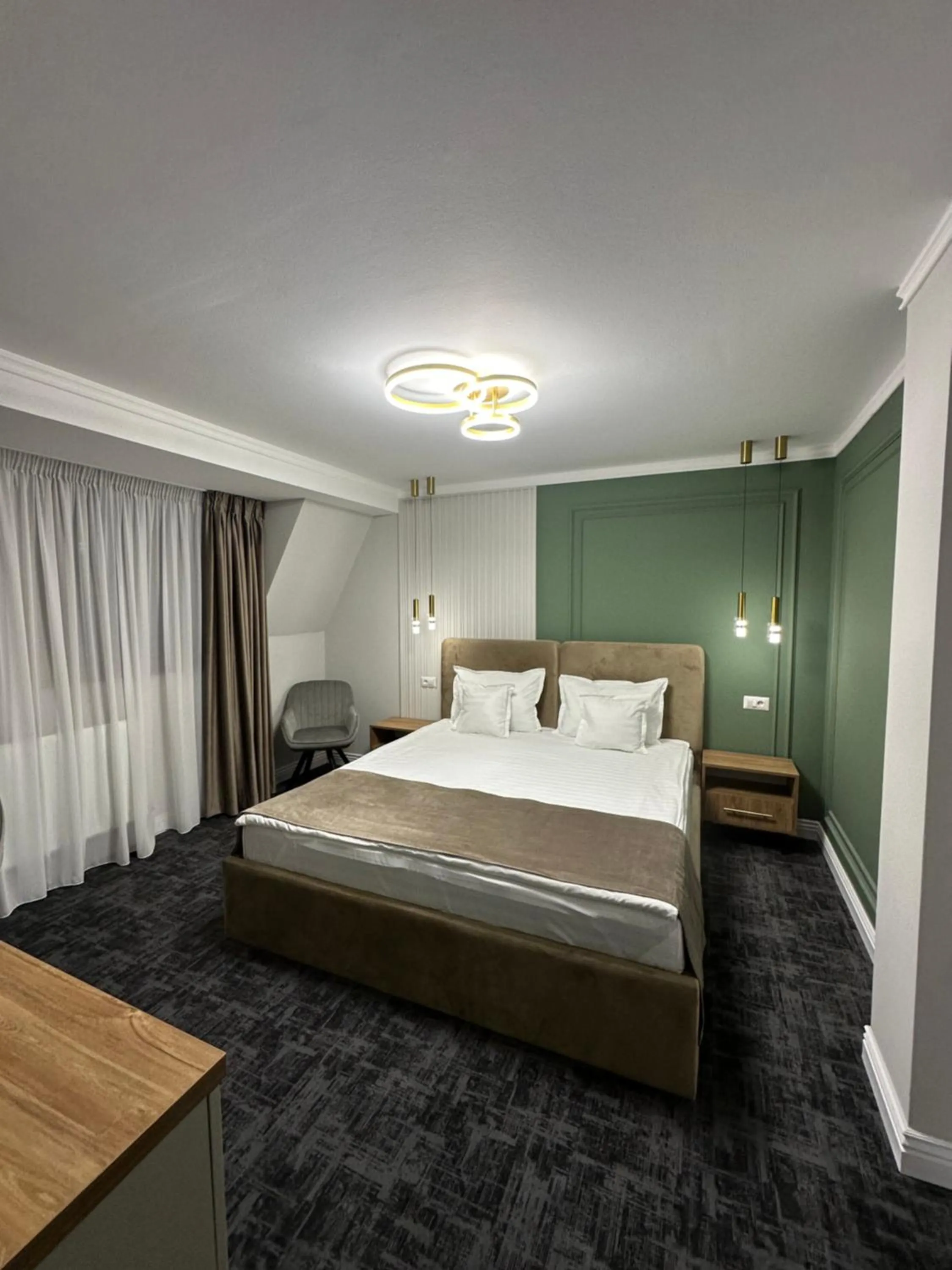 Bed in Hotel Zamca Suceava