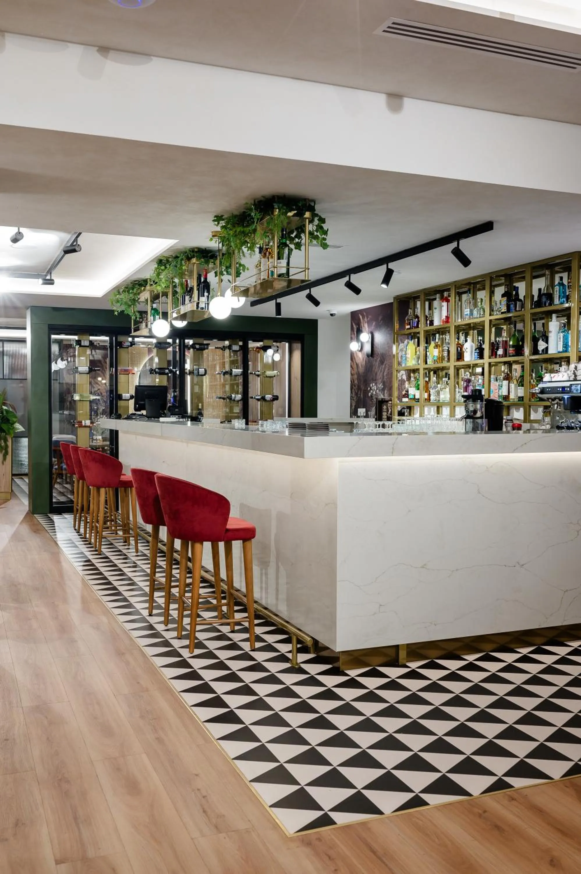 Restaurant/places to eat in Hotel Zamca Suceava