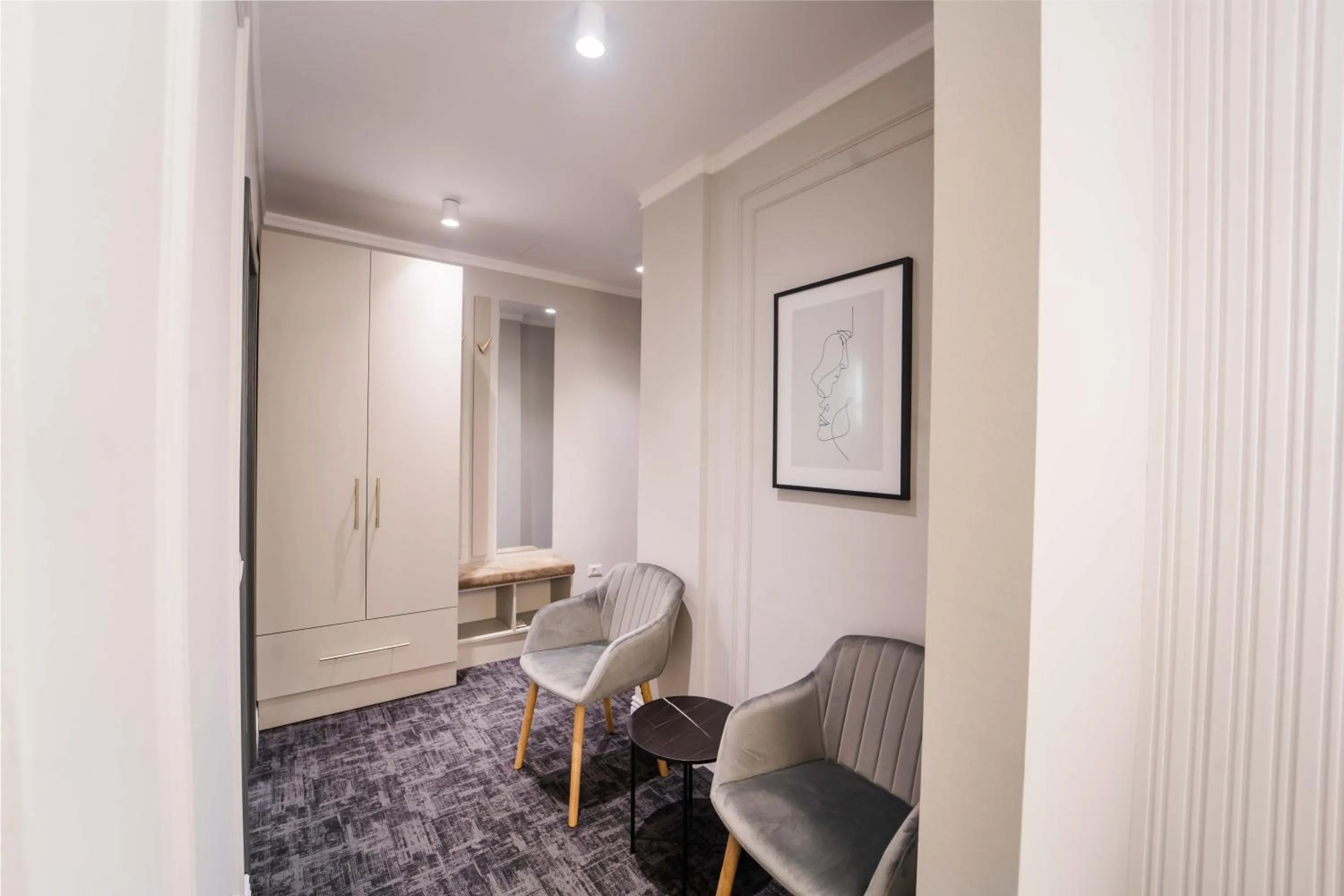 Seating area in Hotel Zamca Suceava