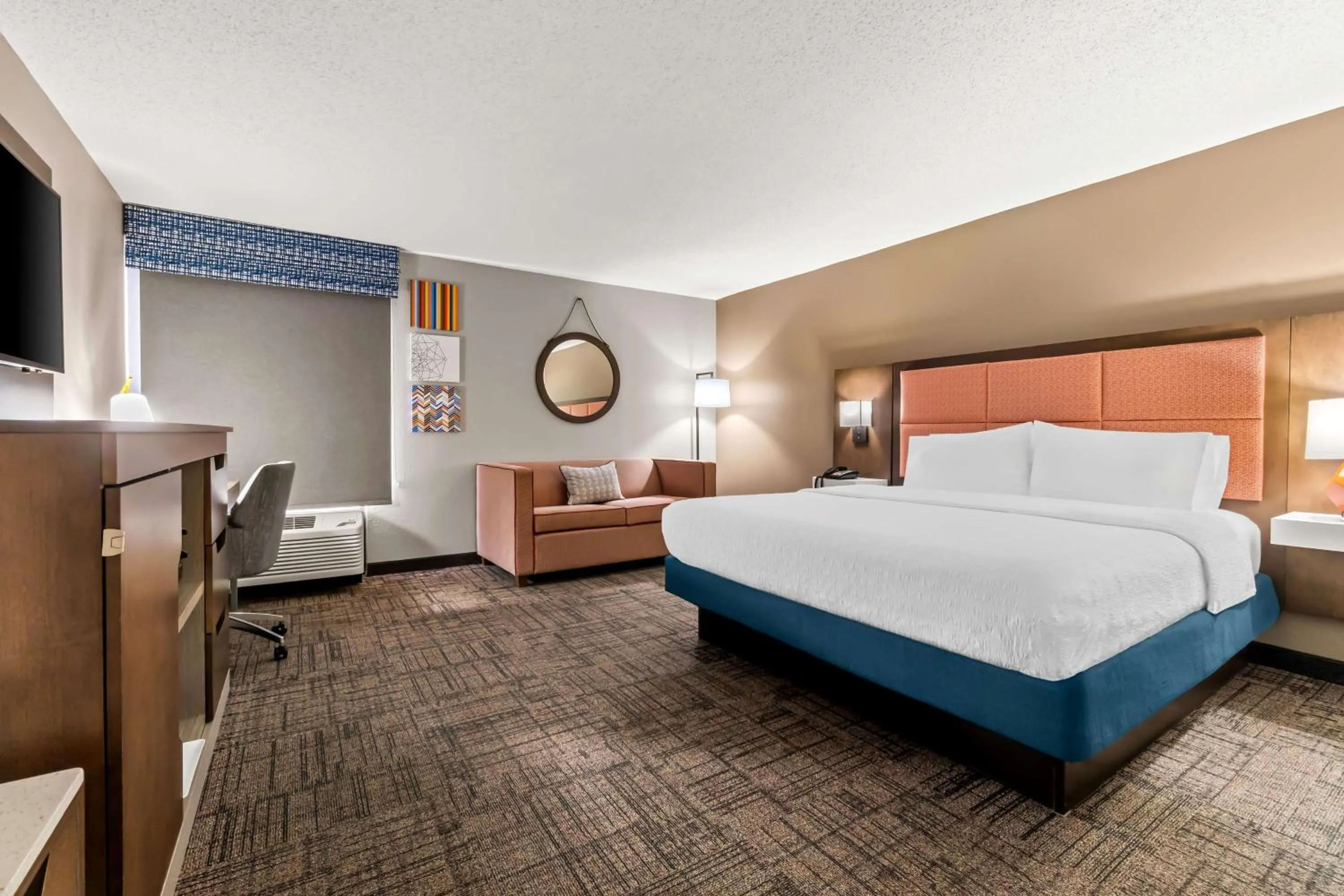 Living room, Bed in Hampton Inn Jonesboro