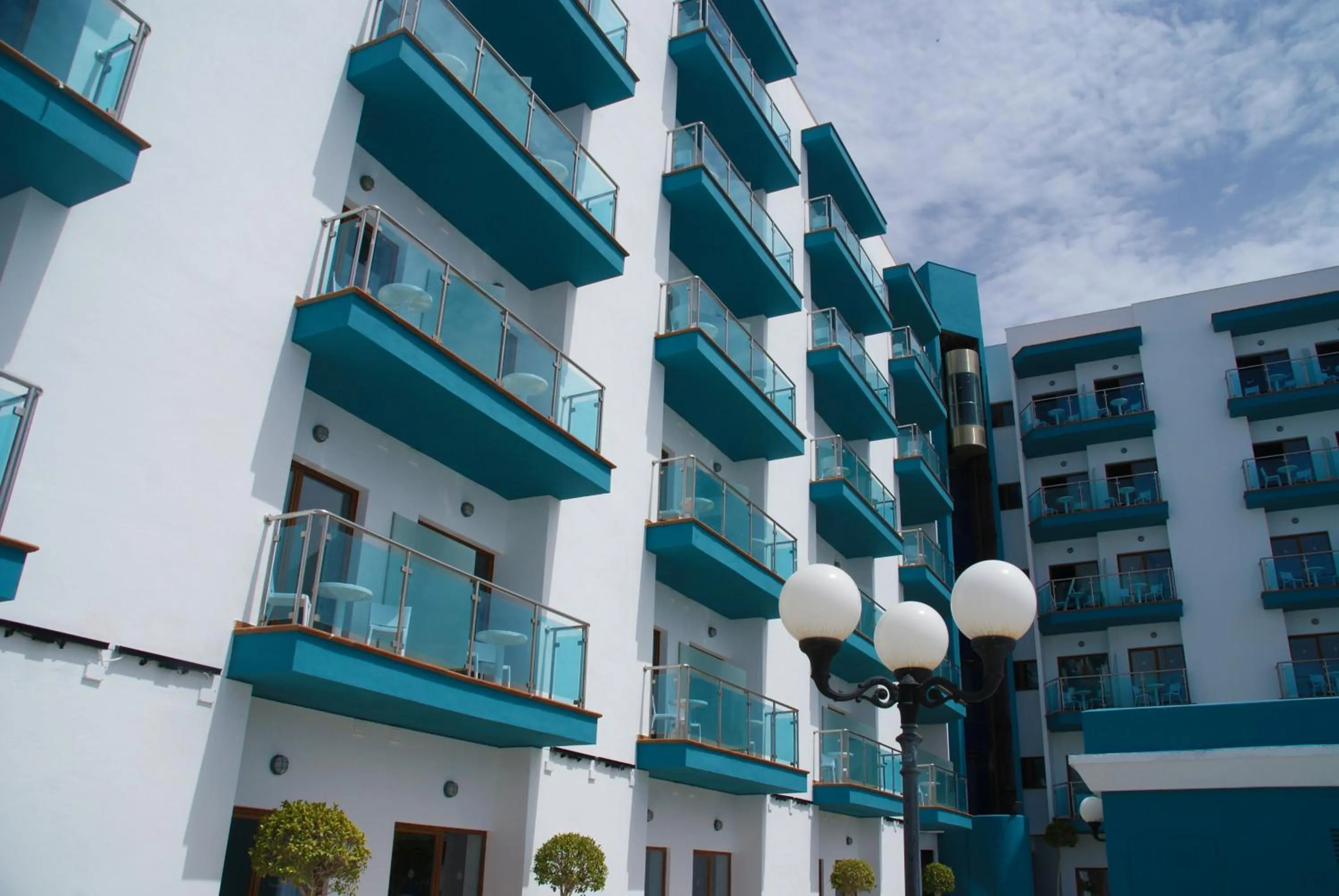 Facade/entrance in Hotel Ritual Torremolinos- Adults Only