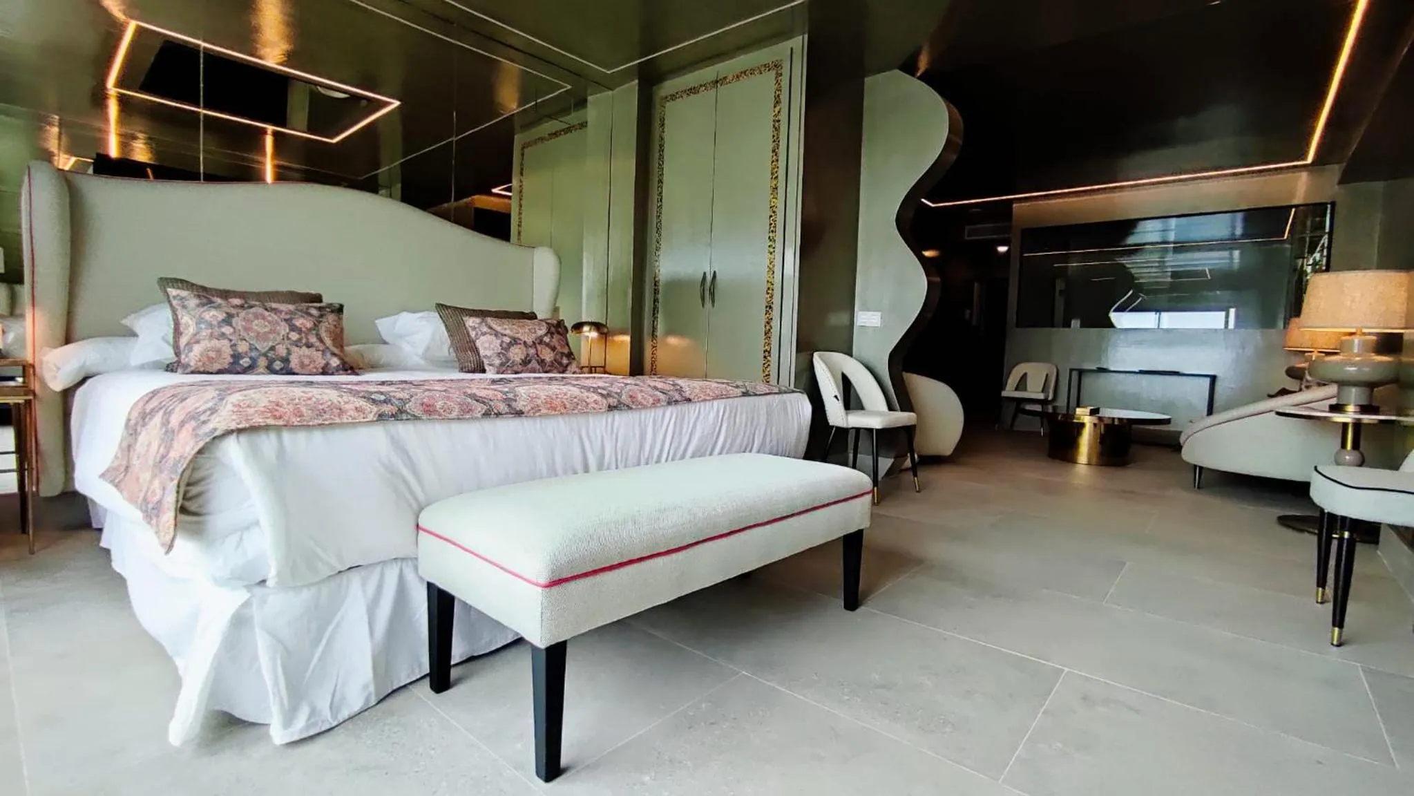 Photo of the whole room, Bed in Hotel Ritual Torremolinos- Adults Only