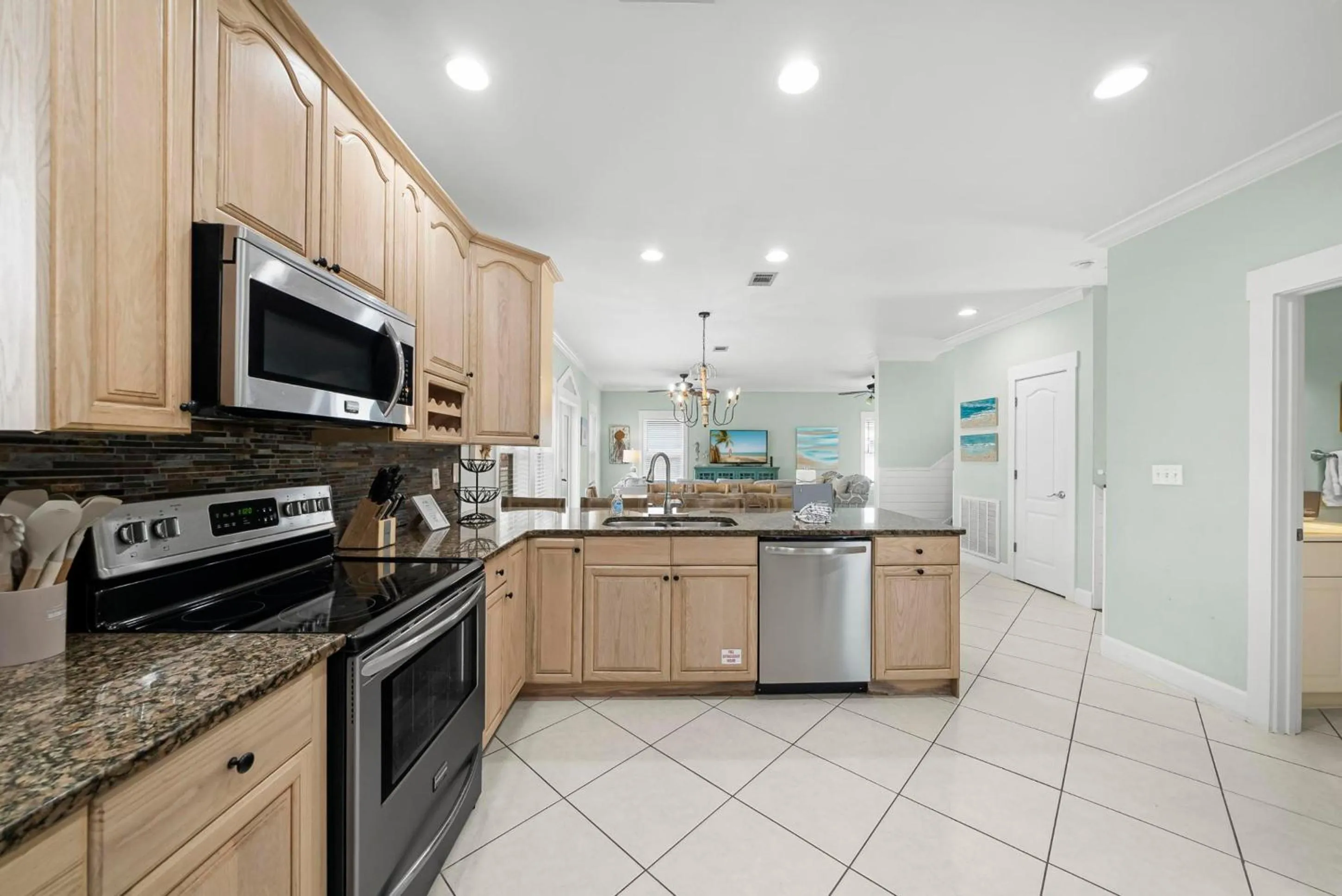 Kitchen or kitchenette in 30A Beach House - Sanibel