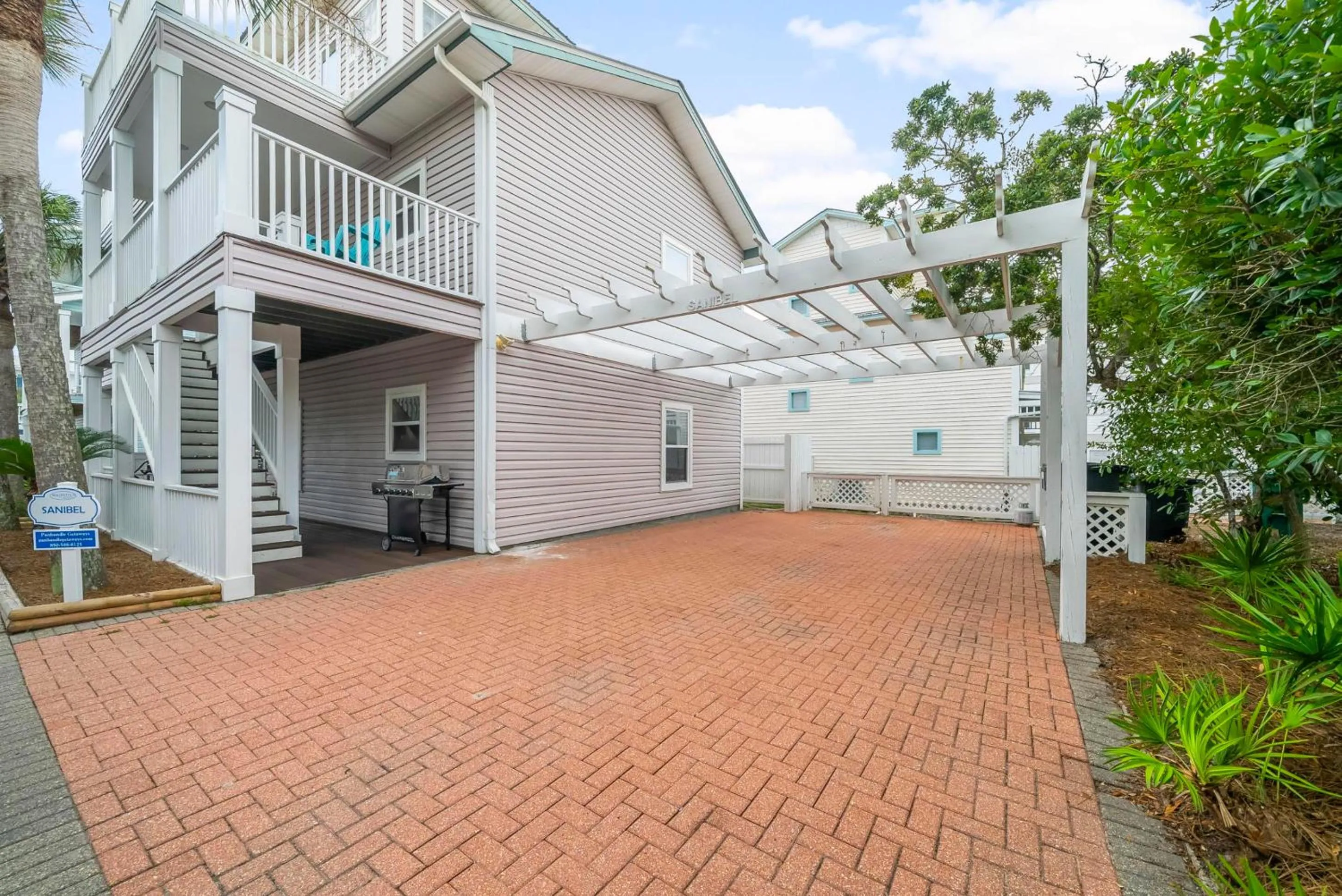 Property building in 30A Beach House - Sanibel