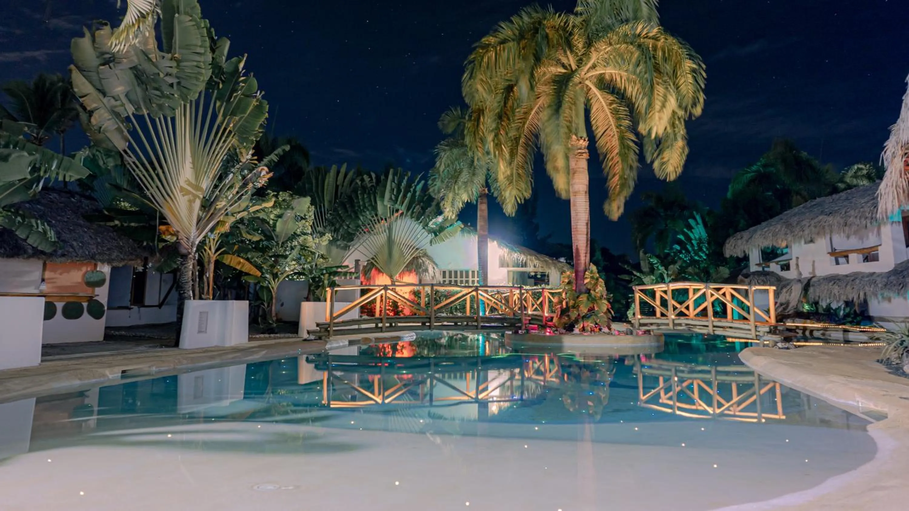 Night in Paradiso del Caribe