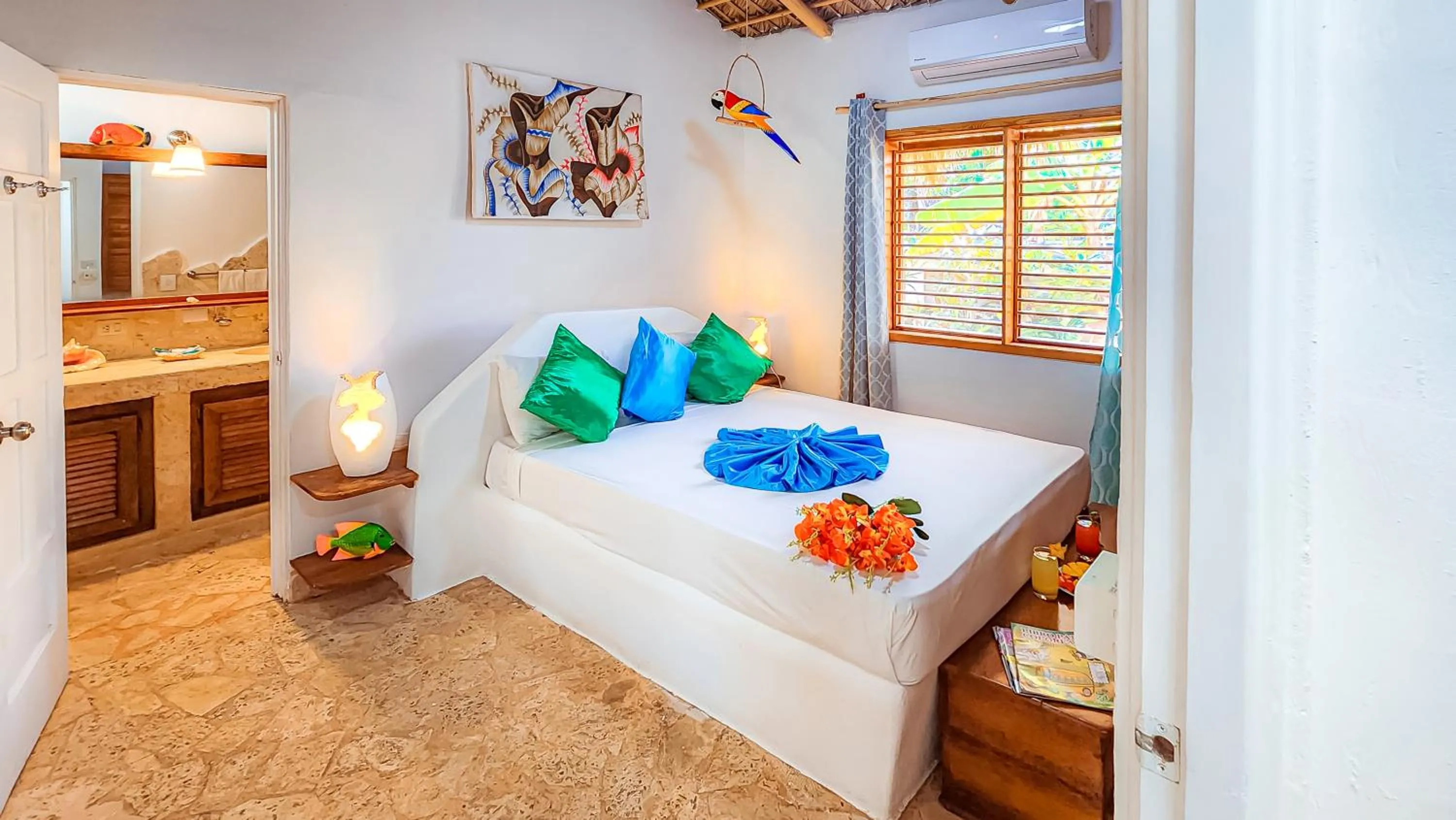 Photo of the whole room, Bed in Paradiso del Caribe