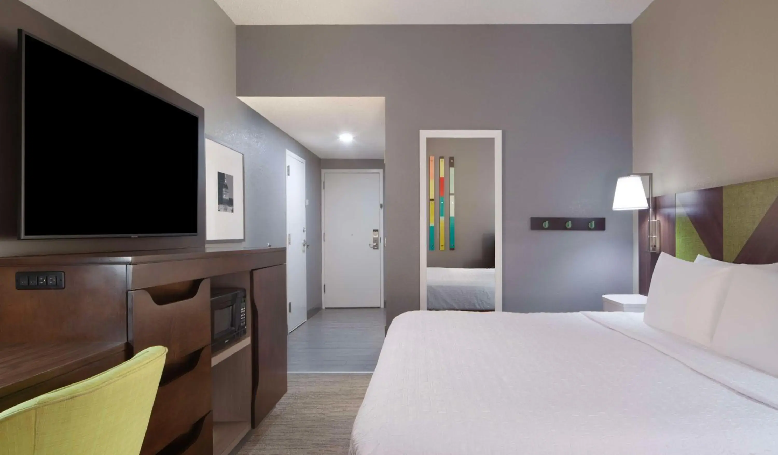 King Room with Sofa Bed - Non-Smoking in Hampton Inn Hotel Atlanta-Southlake King Room with Sofa Bed - Non-Smoking in Hampton Inn Hotel Atlanta-Southlake