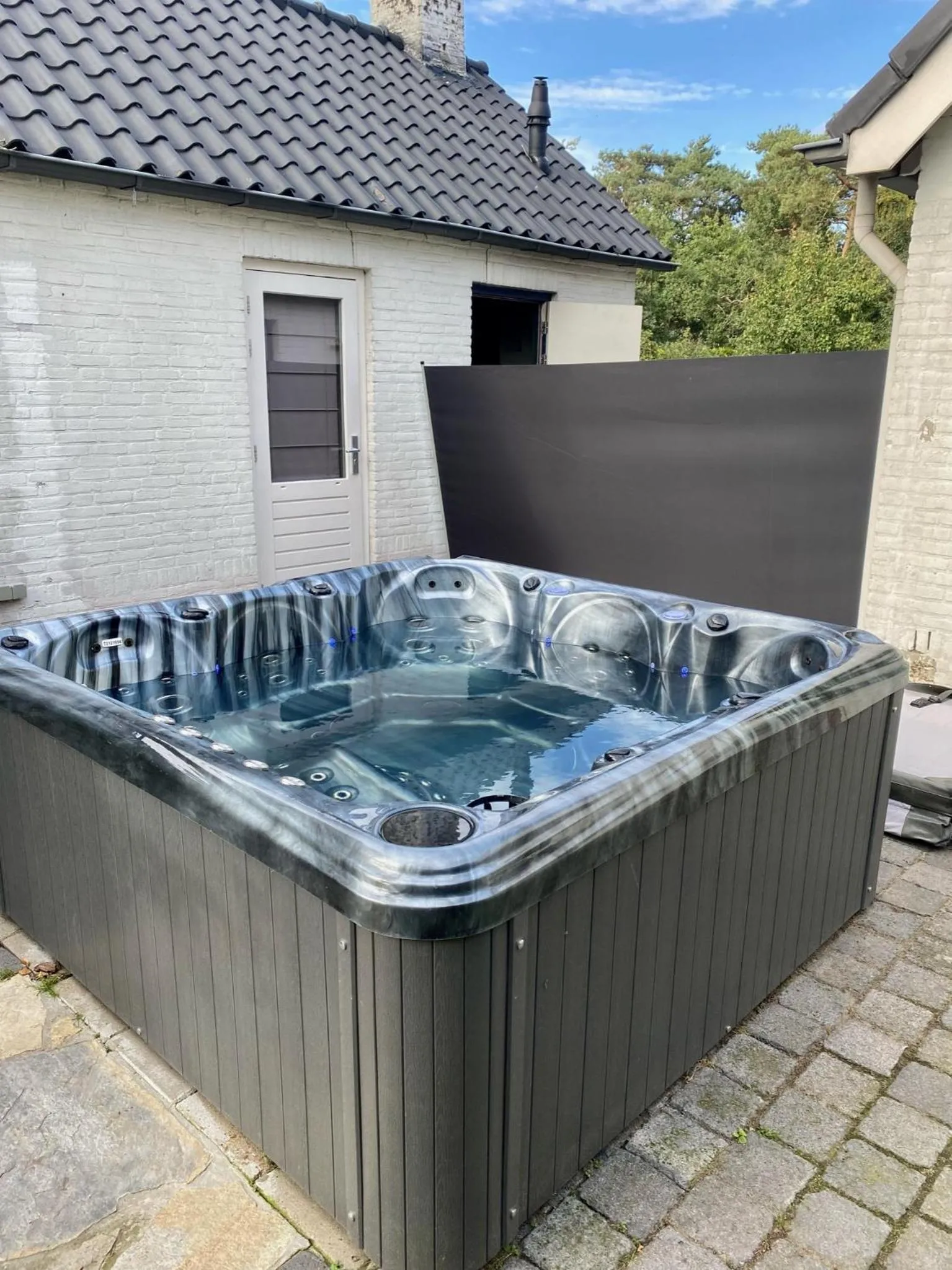 Hot Tub in Bed & Breakfast de Zandhoef