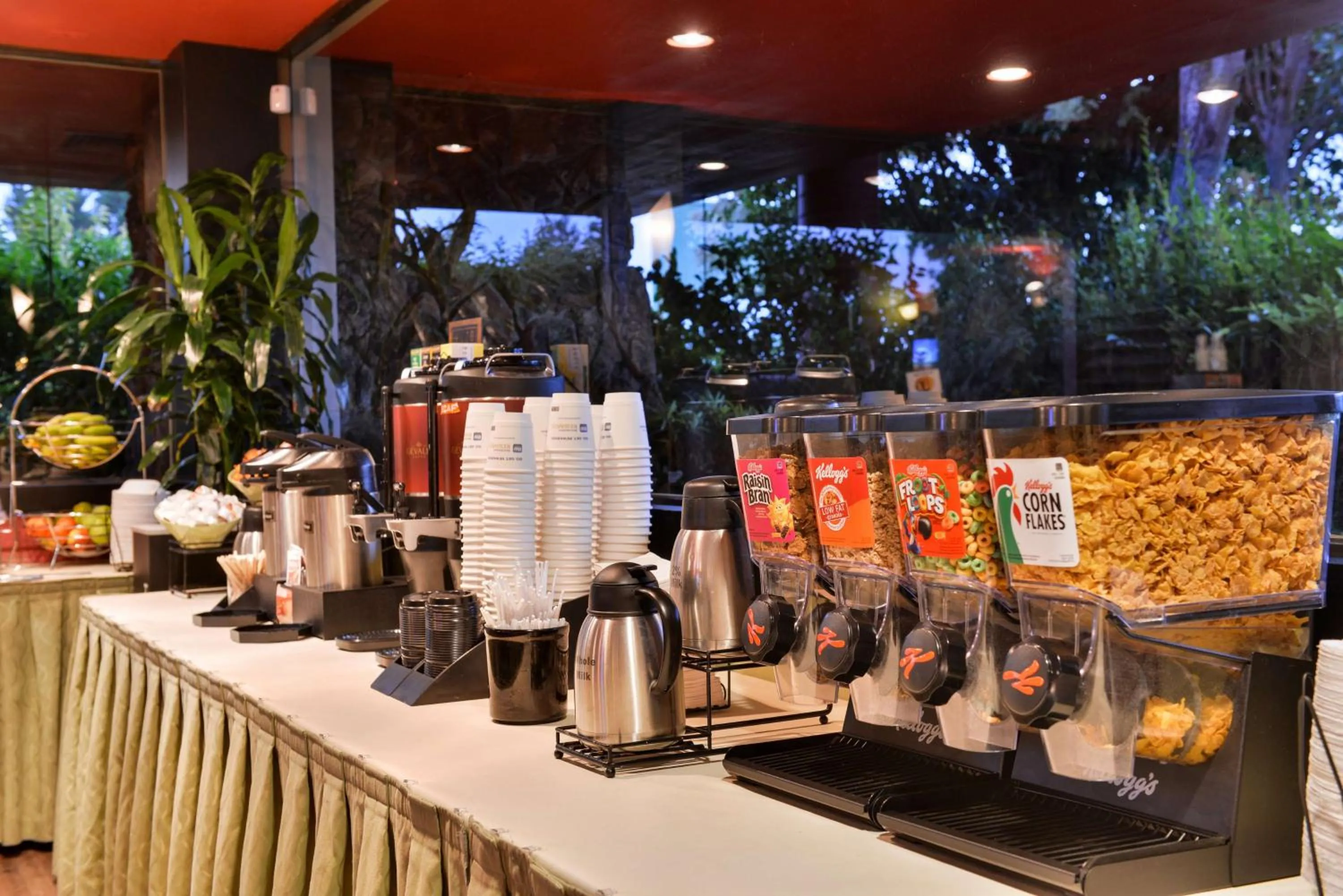 Breakfast in Best Western Corte Madera Inn