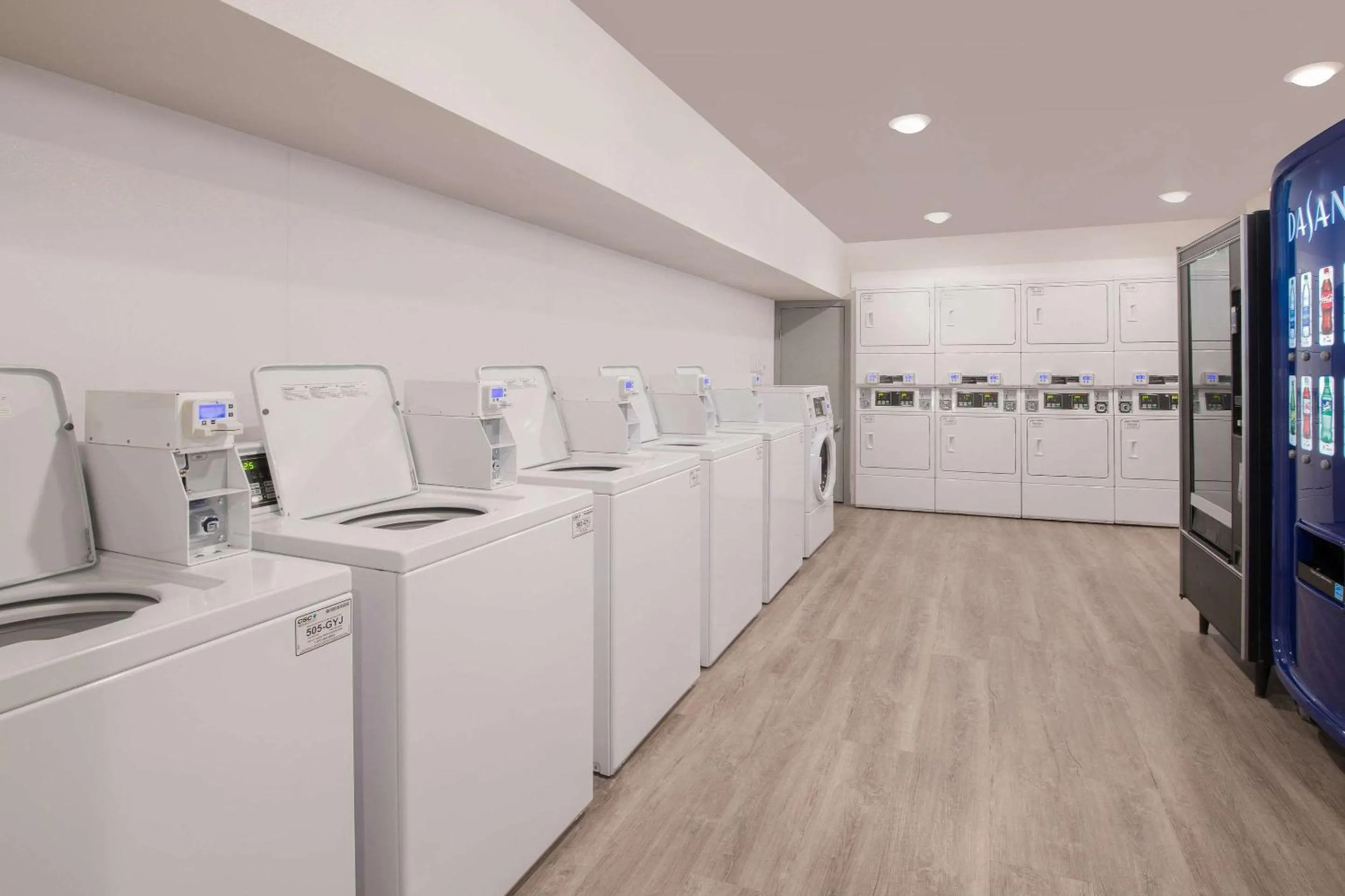 laundry in WoodSpring Suites Savannah Pooler