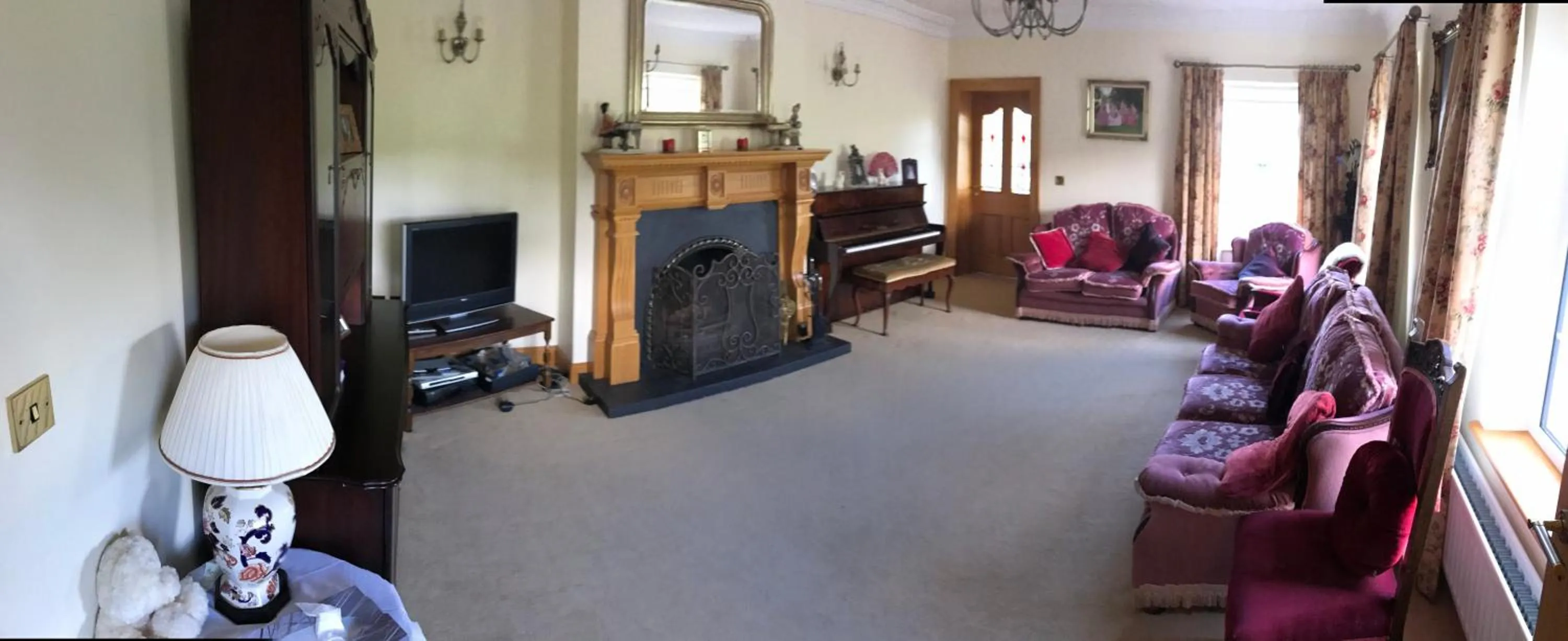 Communal lounge/ TV room in Kilcreeny Lodge