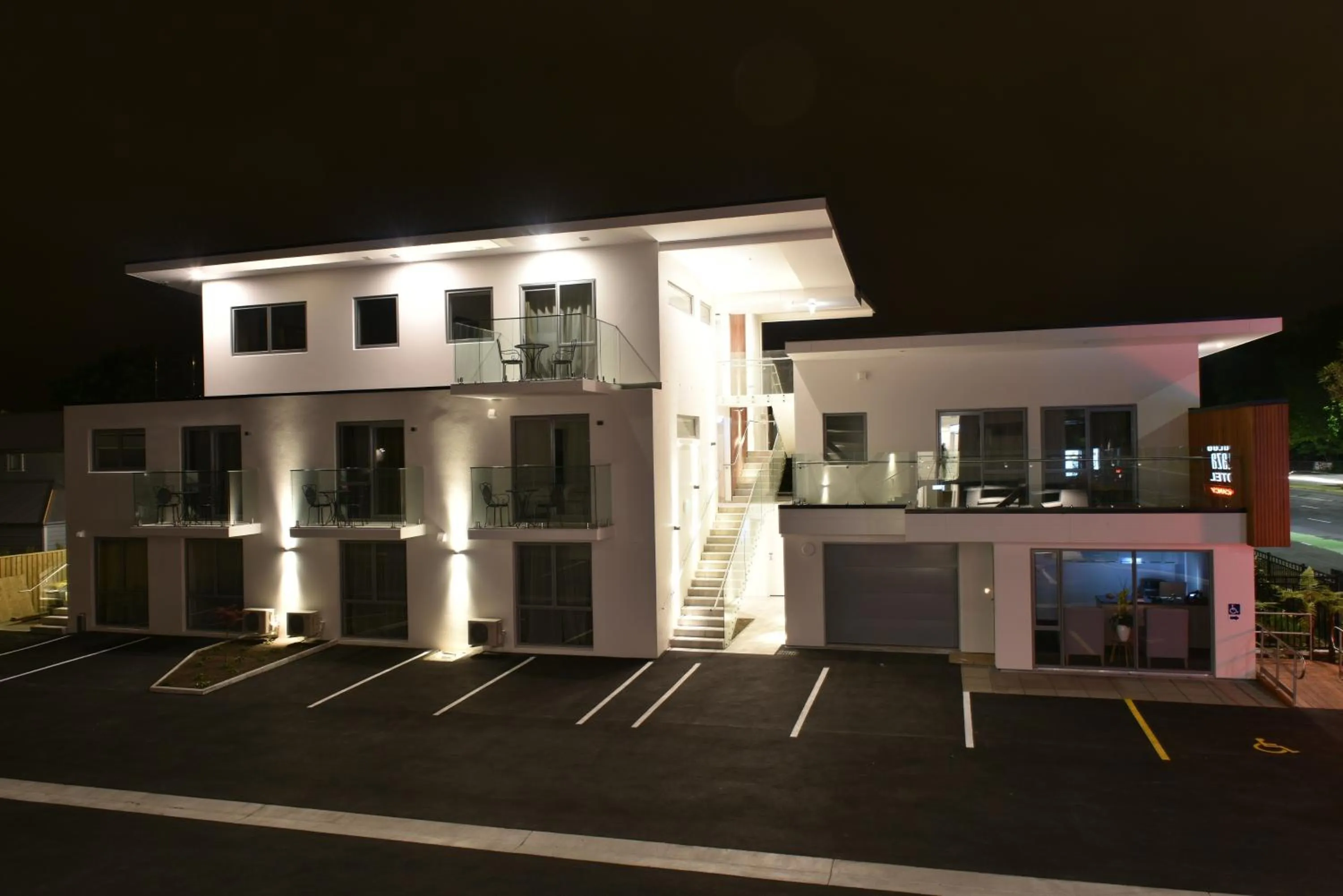 103 Prince of Bealey Motel