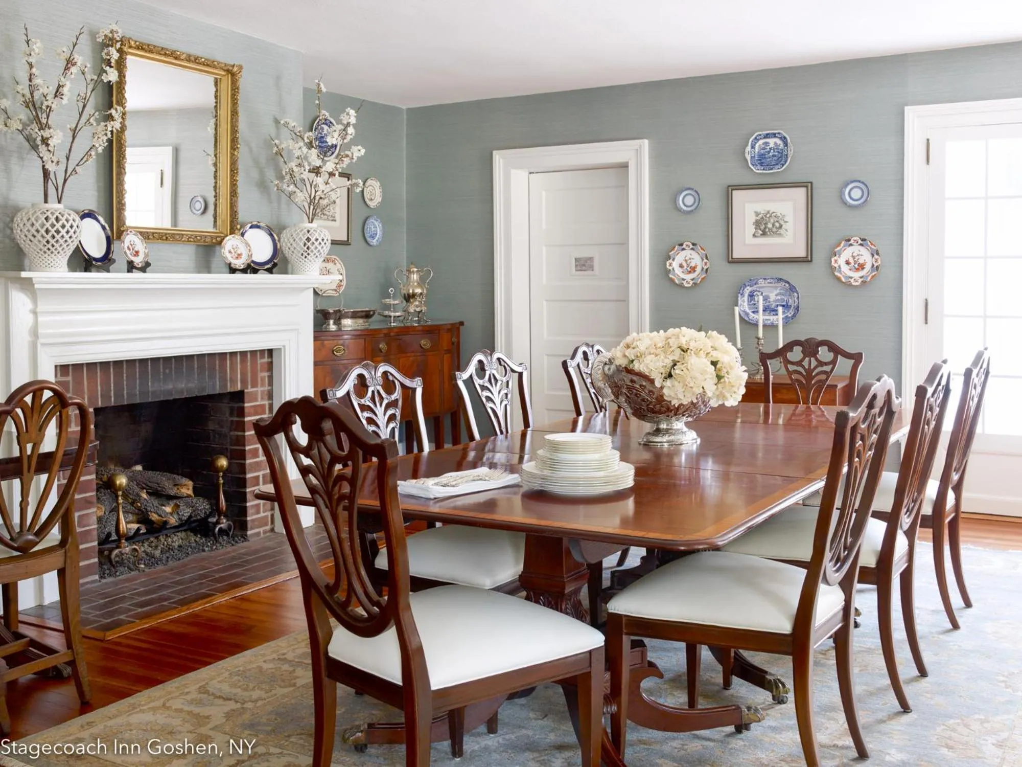 Dining area in Stagecoach Inn