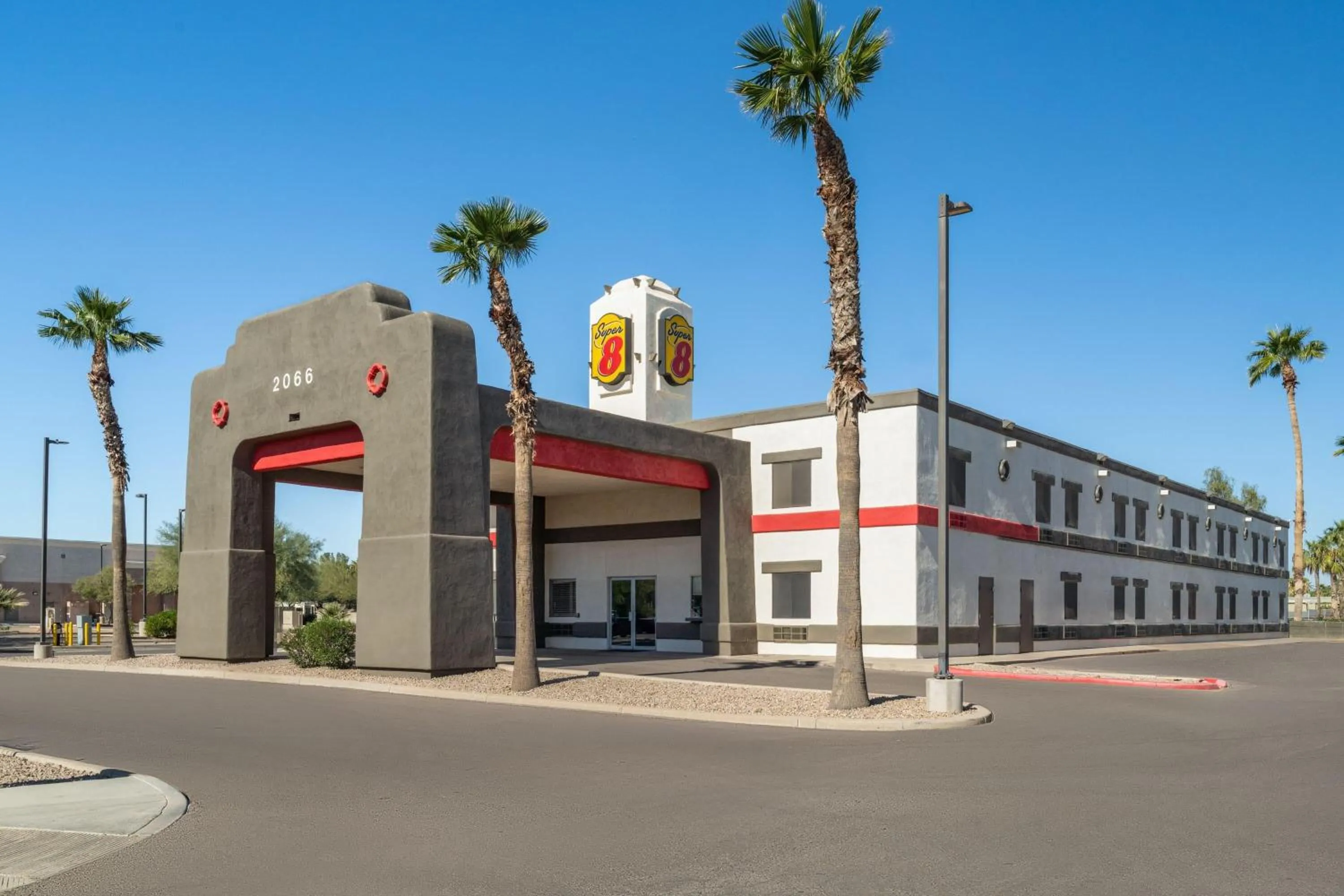 Property building in Super 8 by Wyndham Casa Grande