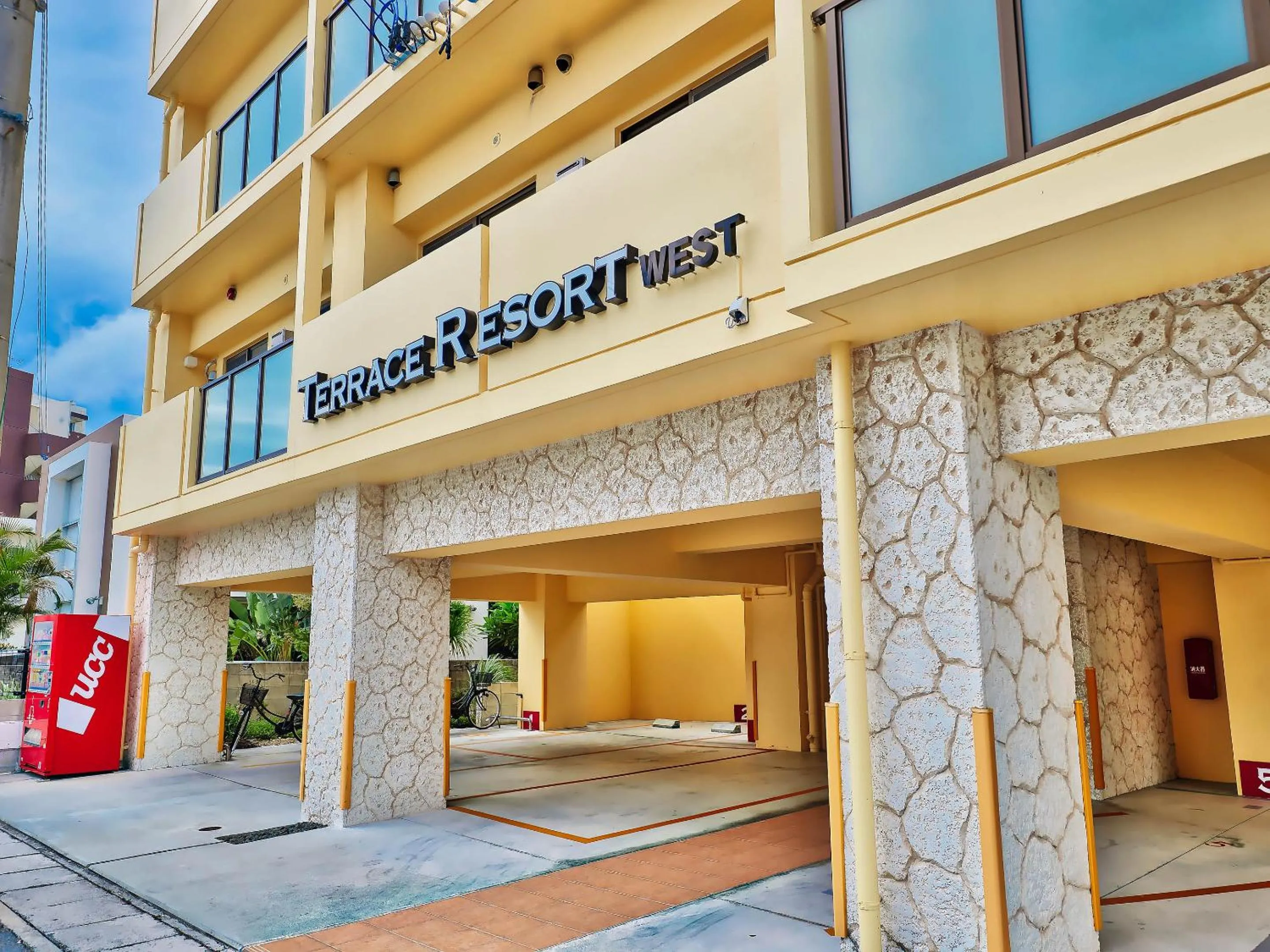 Facade/entrance in Terrace Resort Chatan West