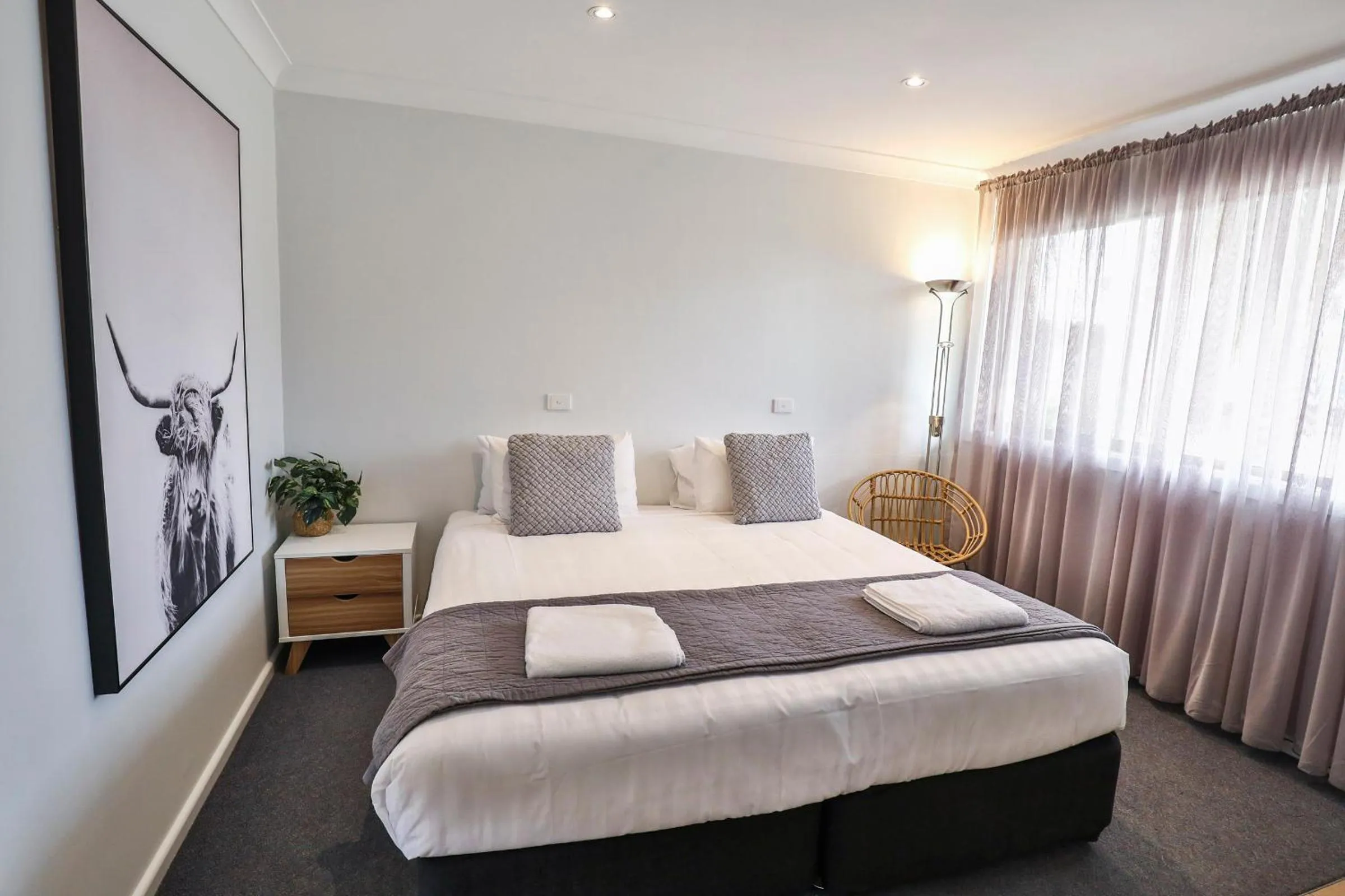 Bed in Robinvale Bridge Motel