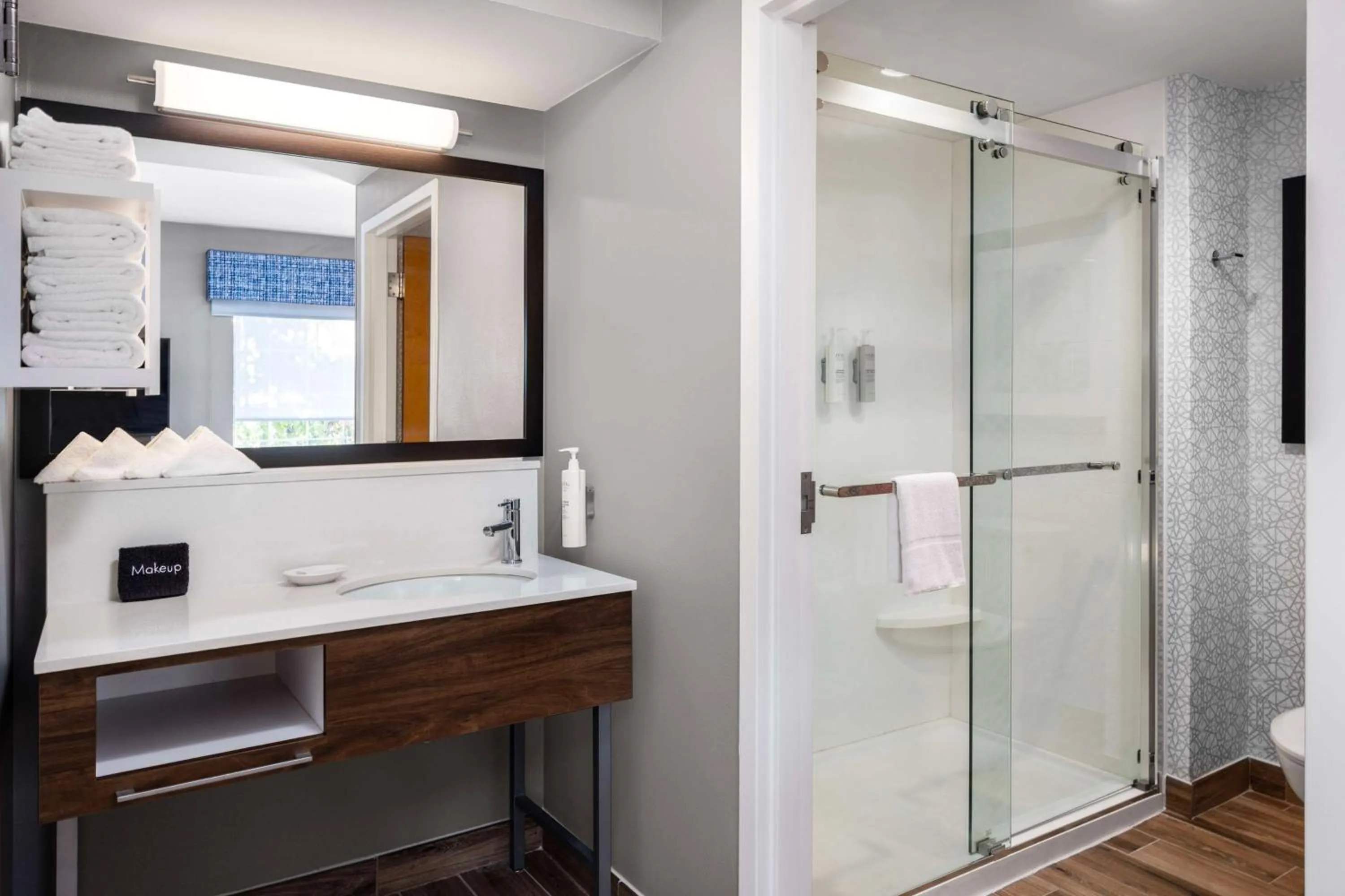 Bathroom in Hampton Inn & Suites State College at Williamsburg Square