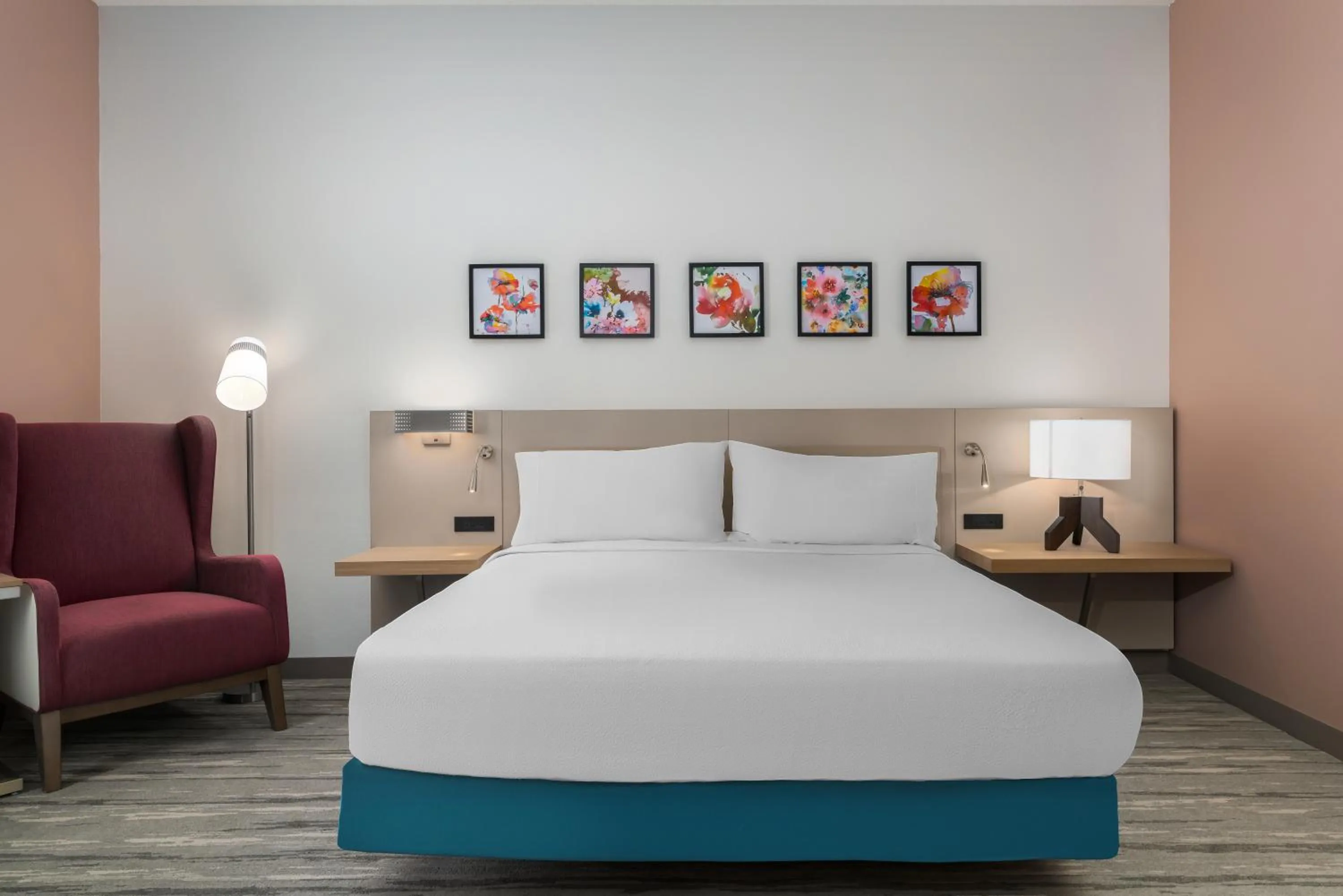 Bed in Hilton Garden Inn Dover