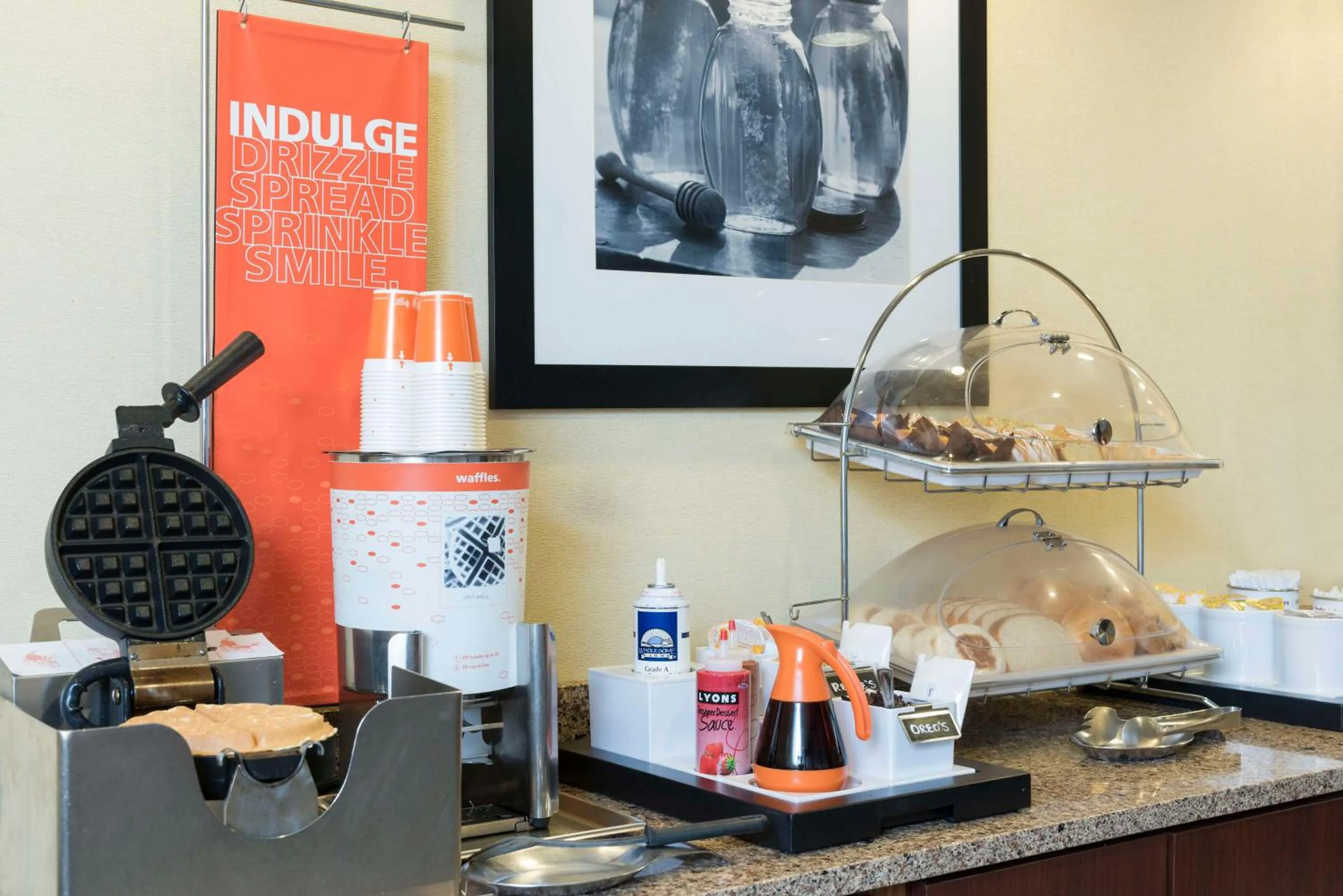 Breakfast in Hampton Inn Cincinnati Airport South