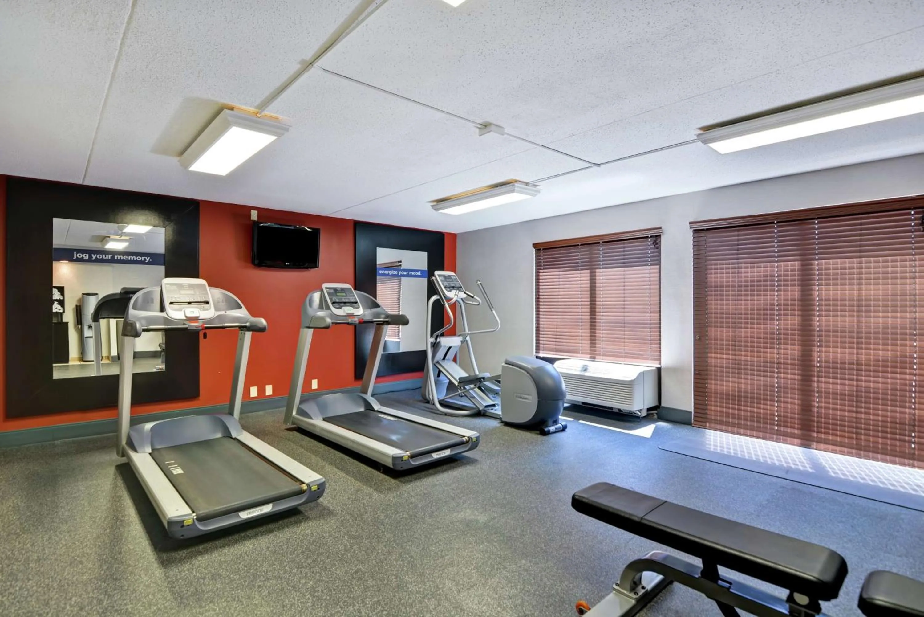 Fitness centre/facilities in Hampton Inn Cincinnati Airport South