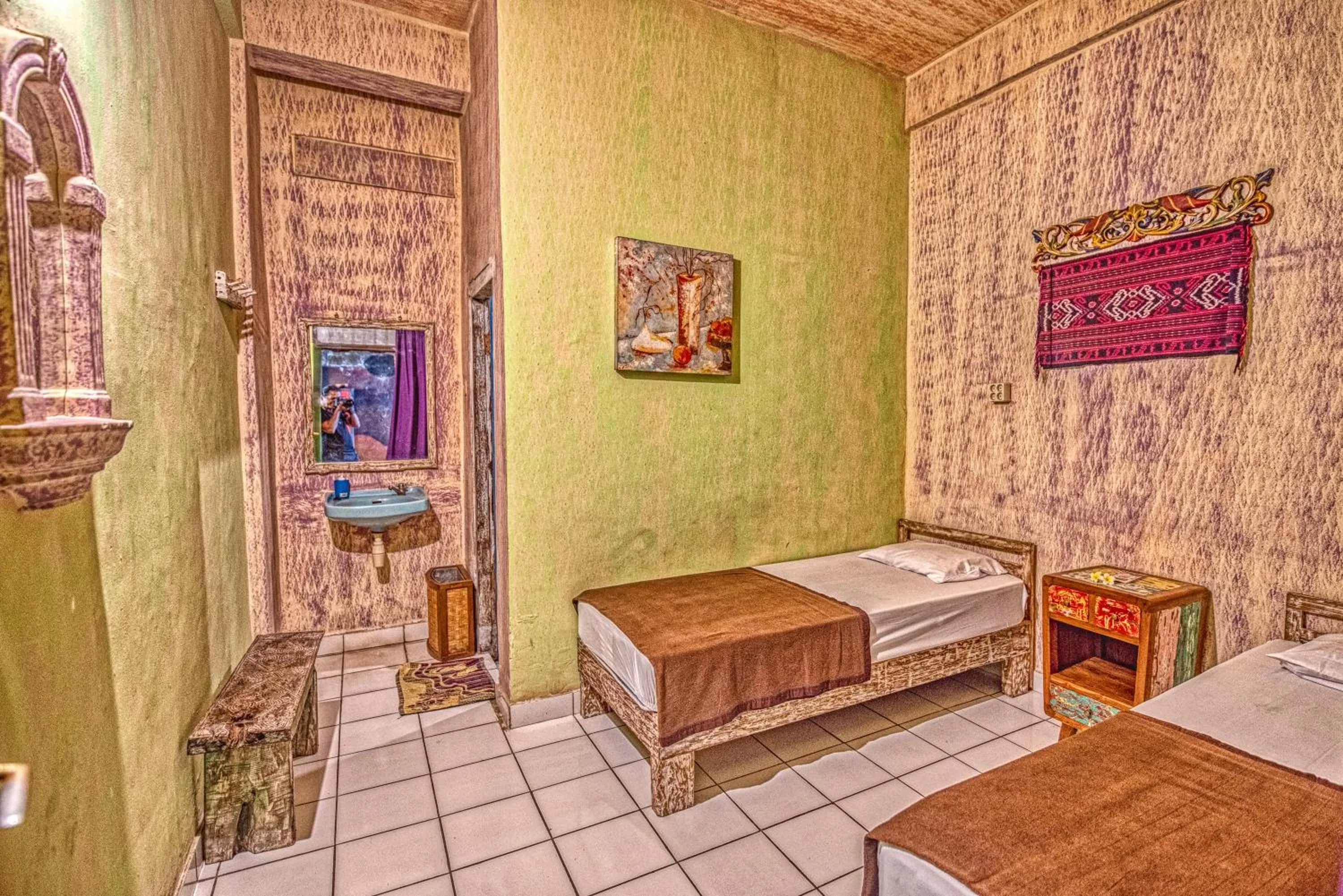 Photo of the whole room, Bed in Lovina Central Hostel