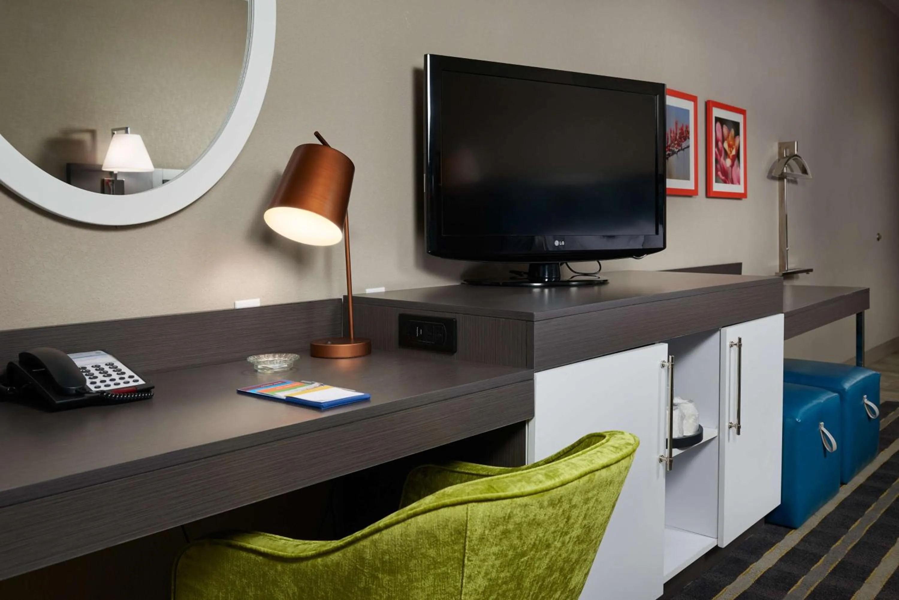 Bedroom in Hampton Inn Eagle Pass