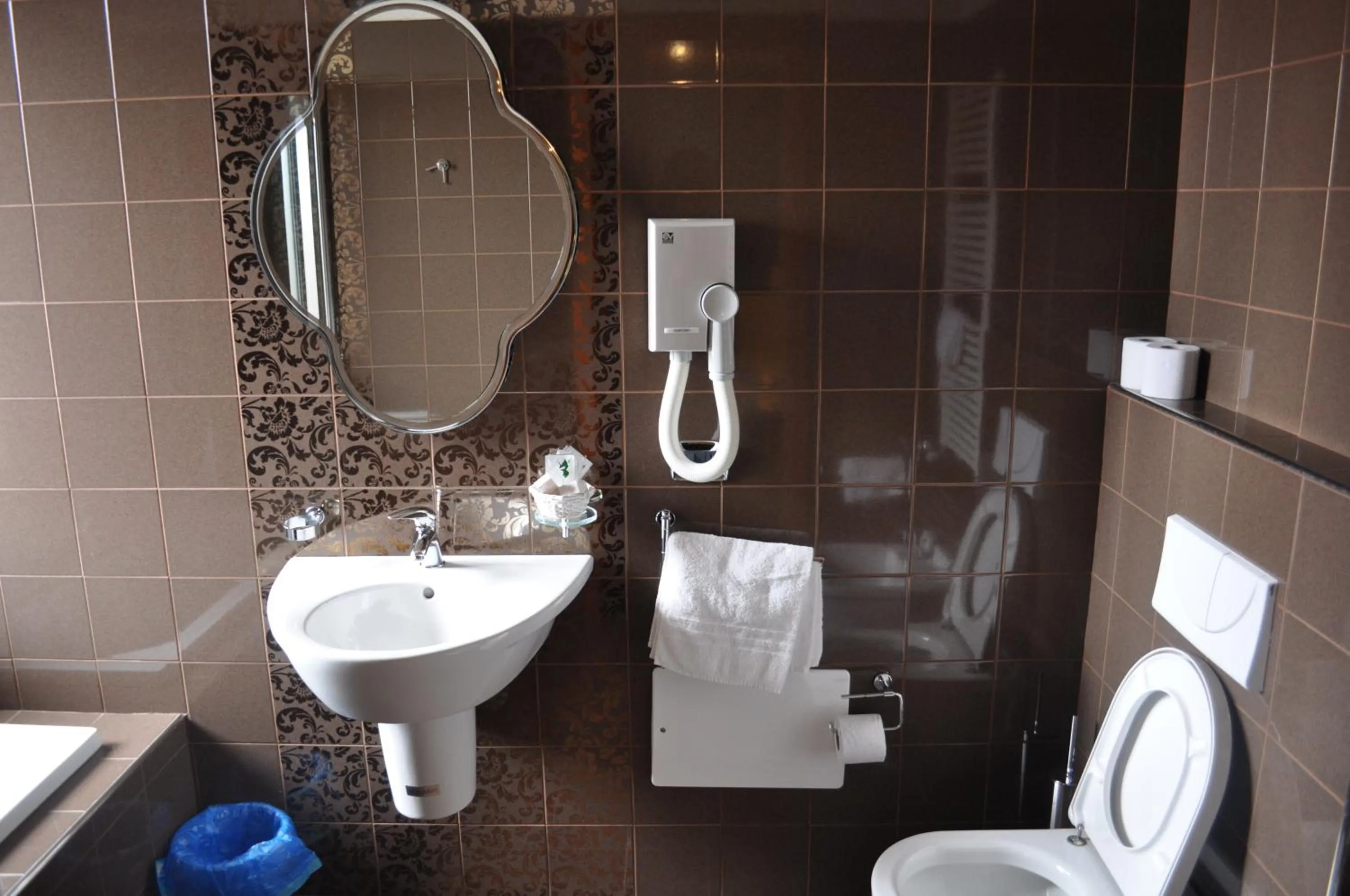 Bathroom in Aerhotel Phelipe