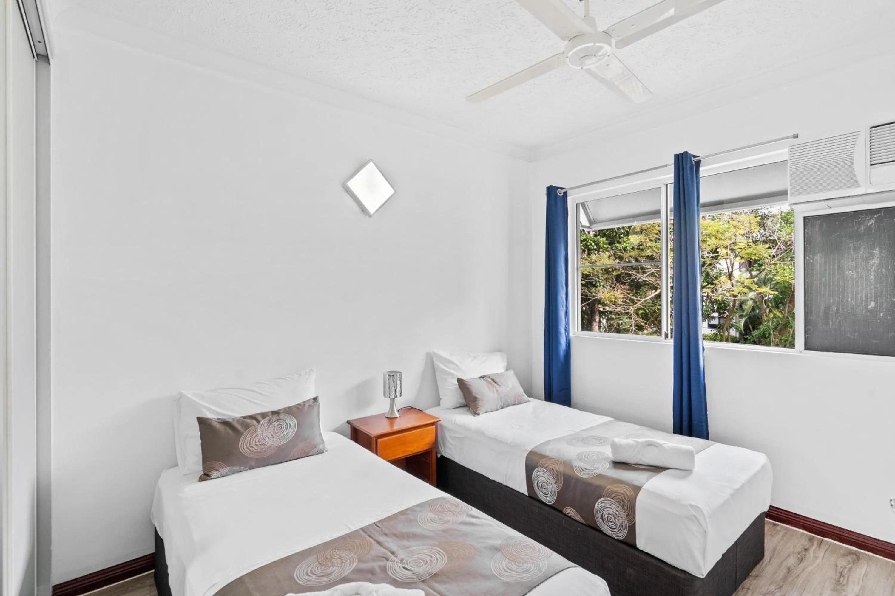 Bedroom, Bed in Citysider Cairns Holiday Apartments