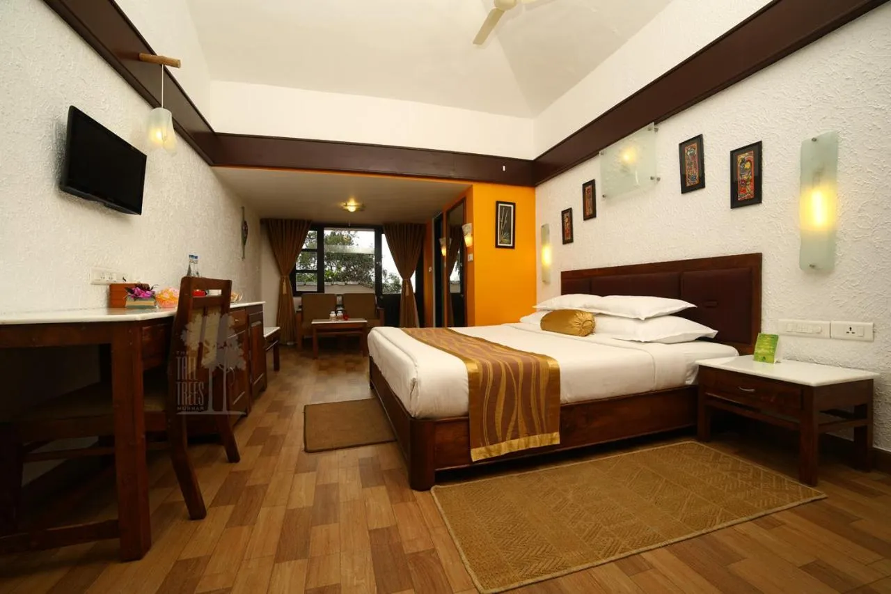 Bed in The Tall Trees