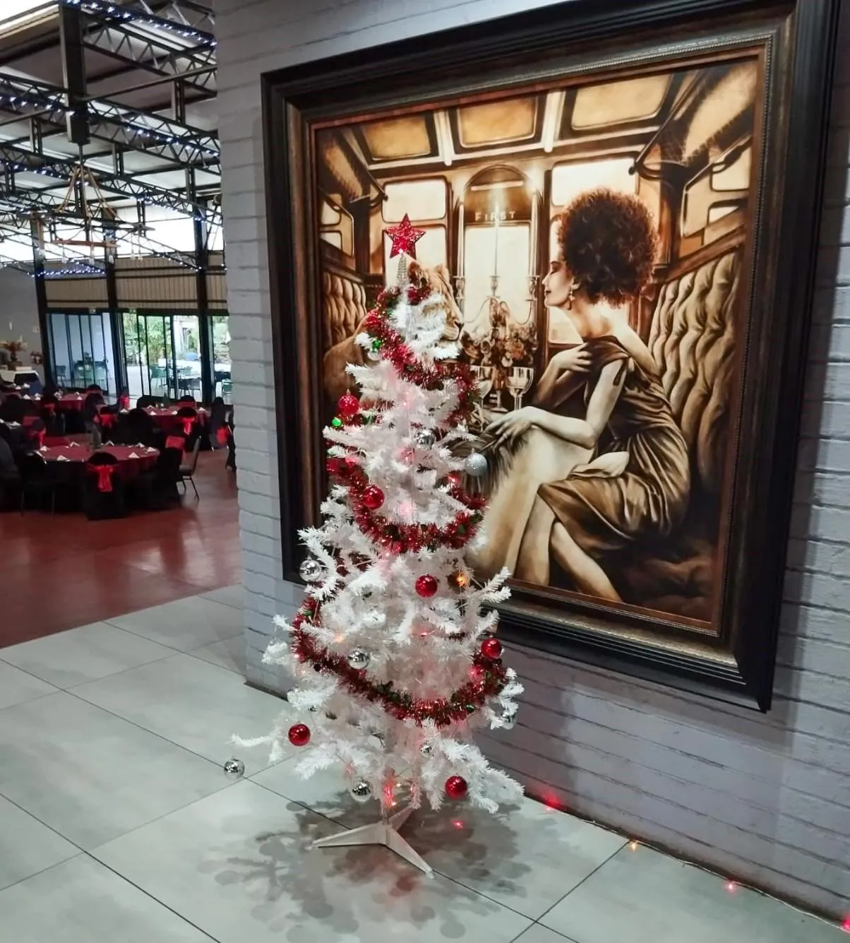 Safari Hotel & Convention Centre