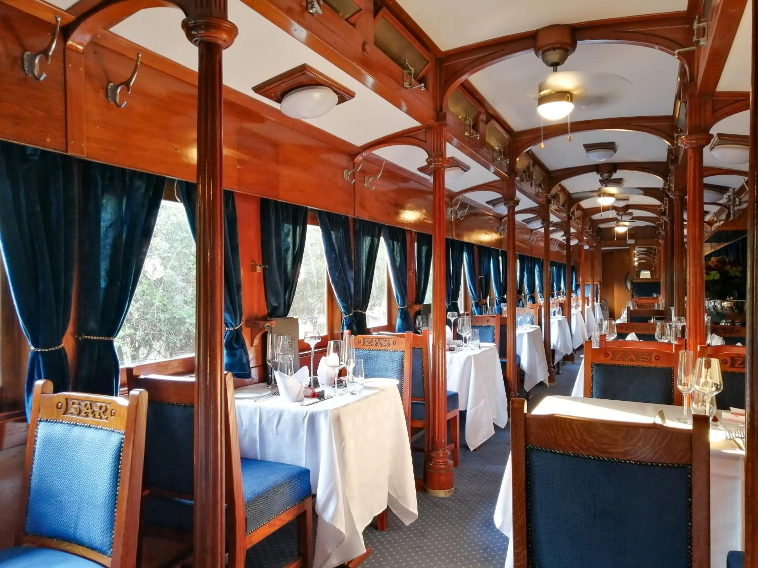 Safari Hotel & Convention Centre