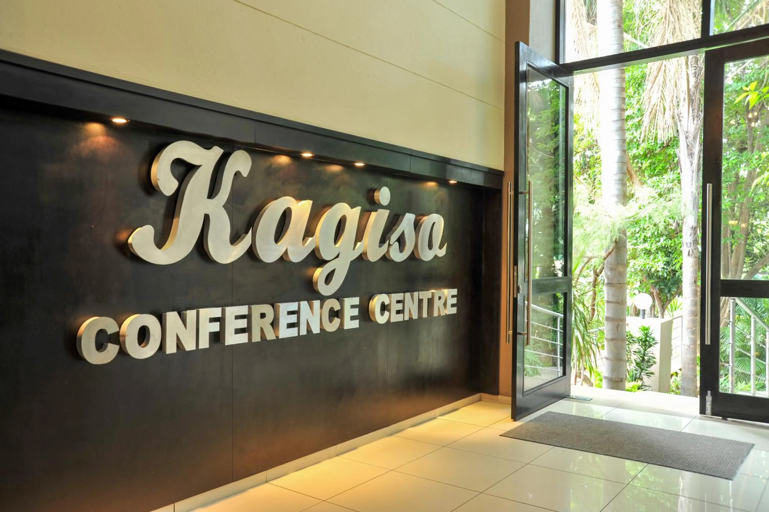 Safari Hotel & Convention Centre