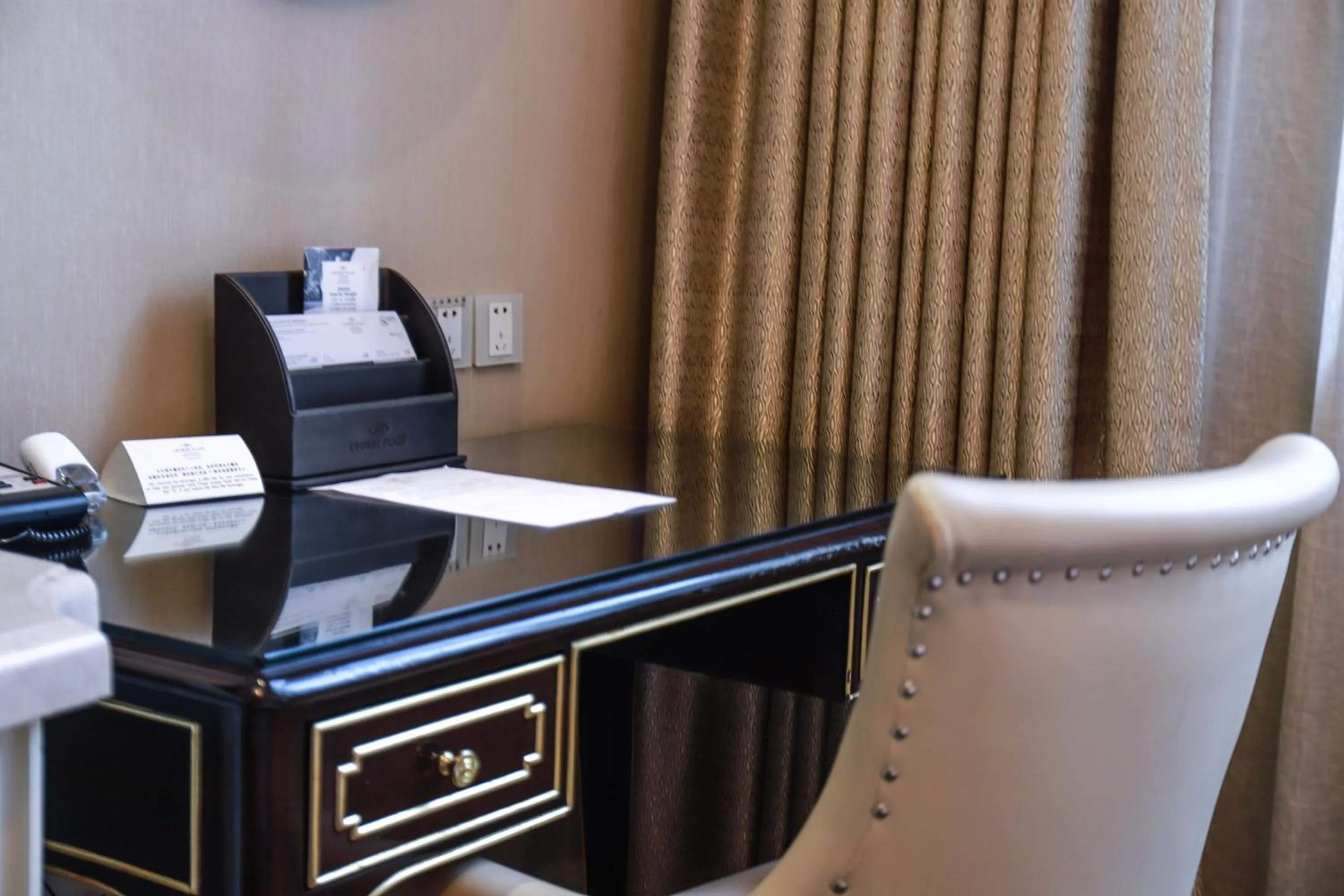 Crowne Plaza Zhengzhou by IHG