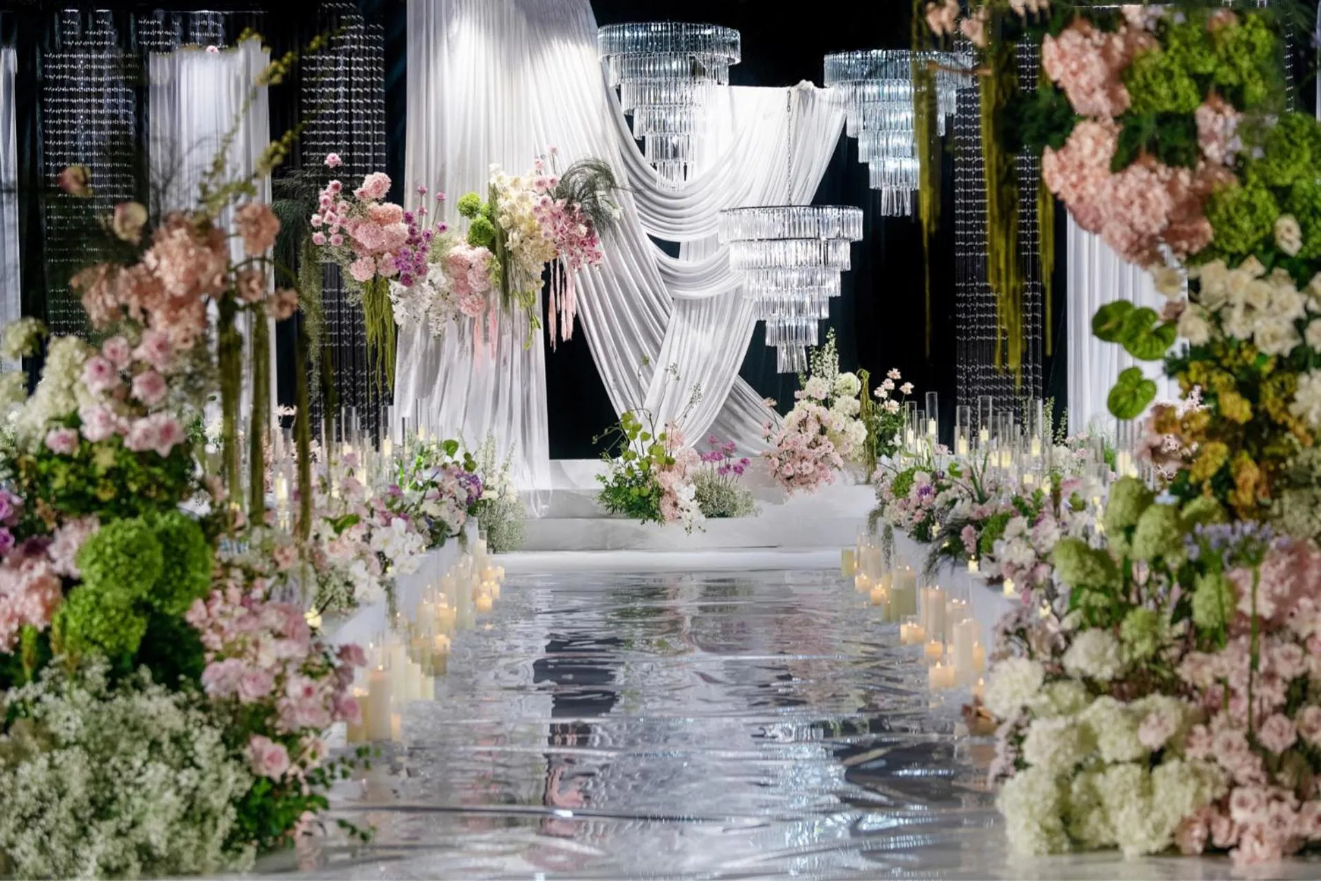 wedding in Crowne Plaza Zhengzhou by IHG