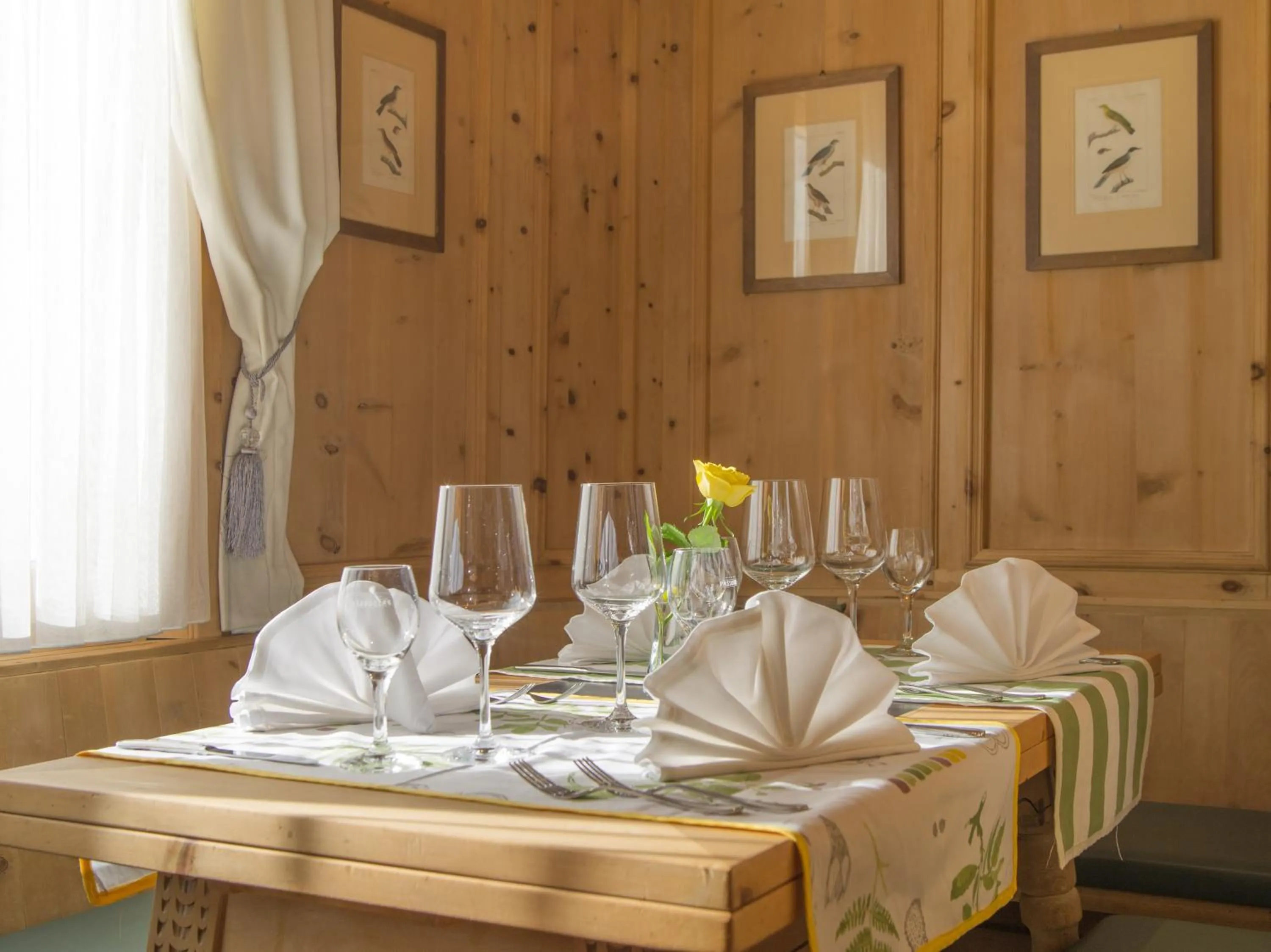 Restaurant/places to eat in Hotel Alpina
