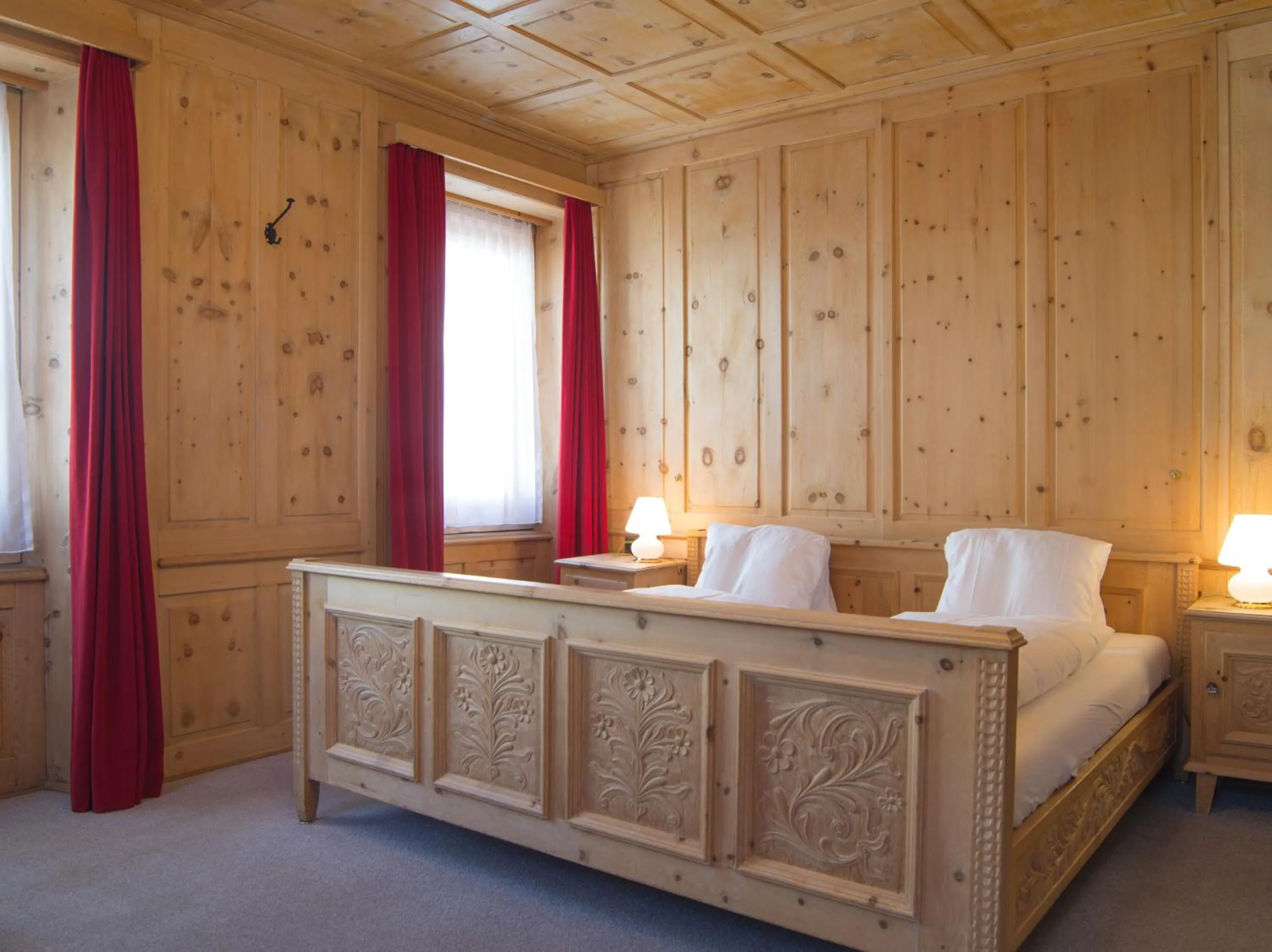 Photo of the whole room, Bed in Hotel Alpina