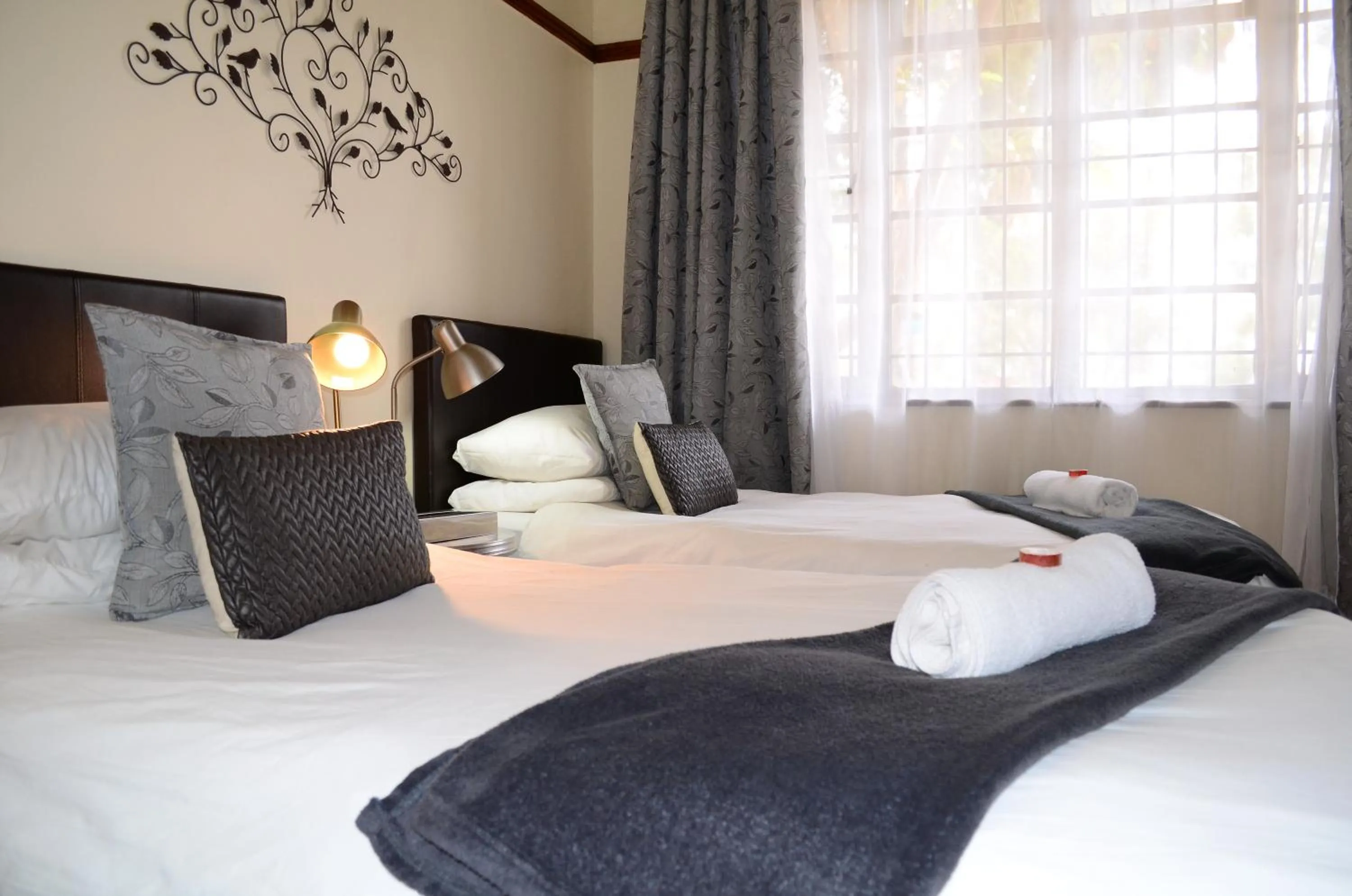 Decorative detail, Bed in A Sunflower Stop Backpackers