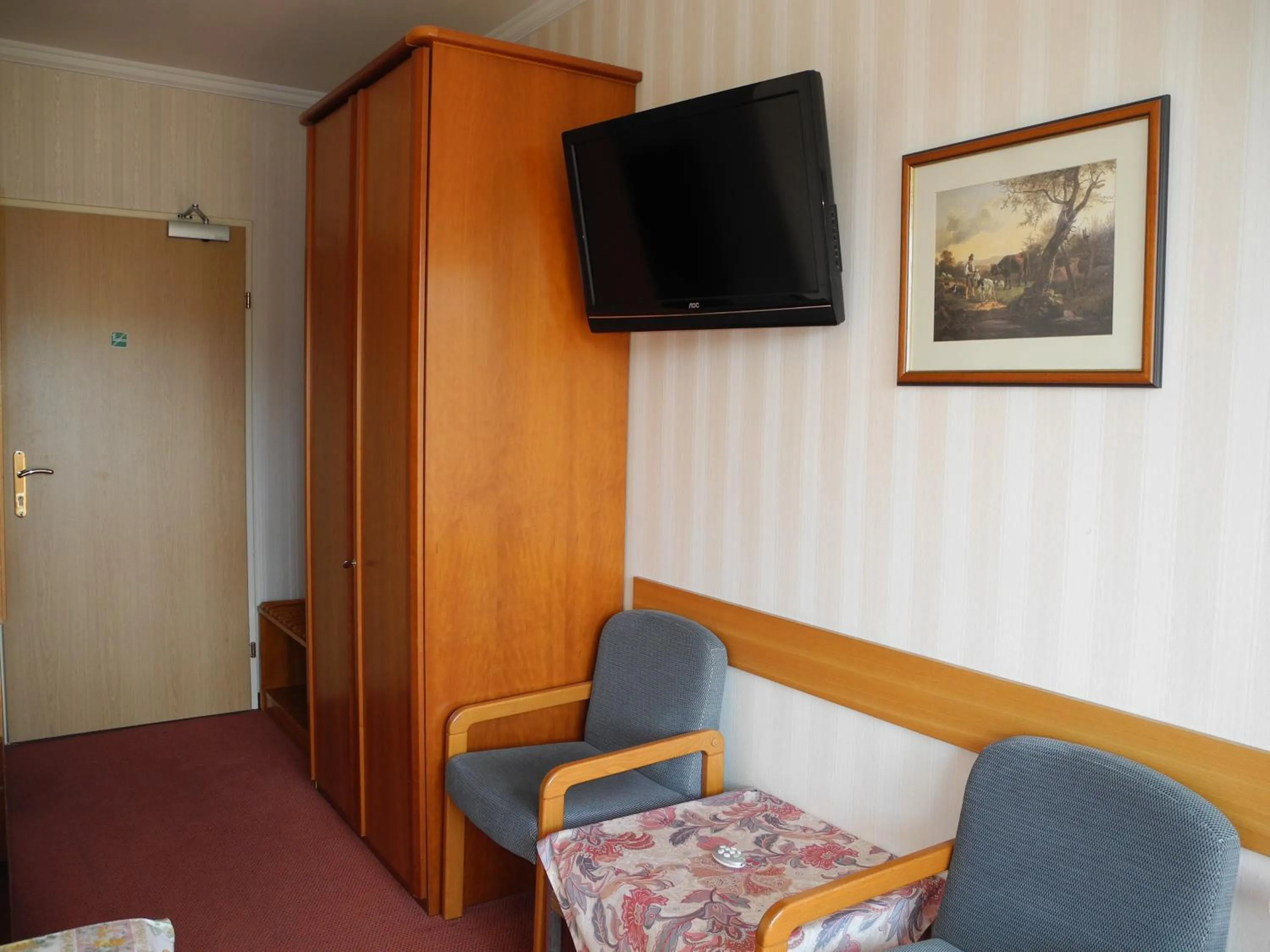 TV and multimedia in Hotel Rosner