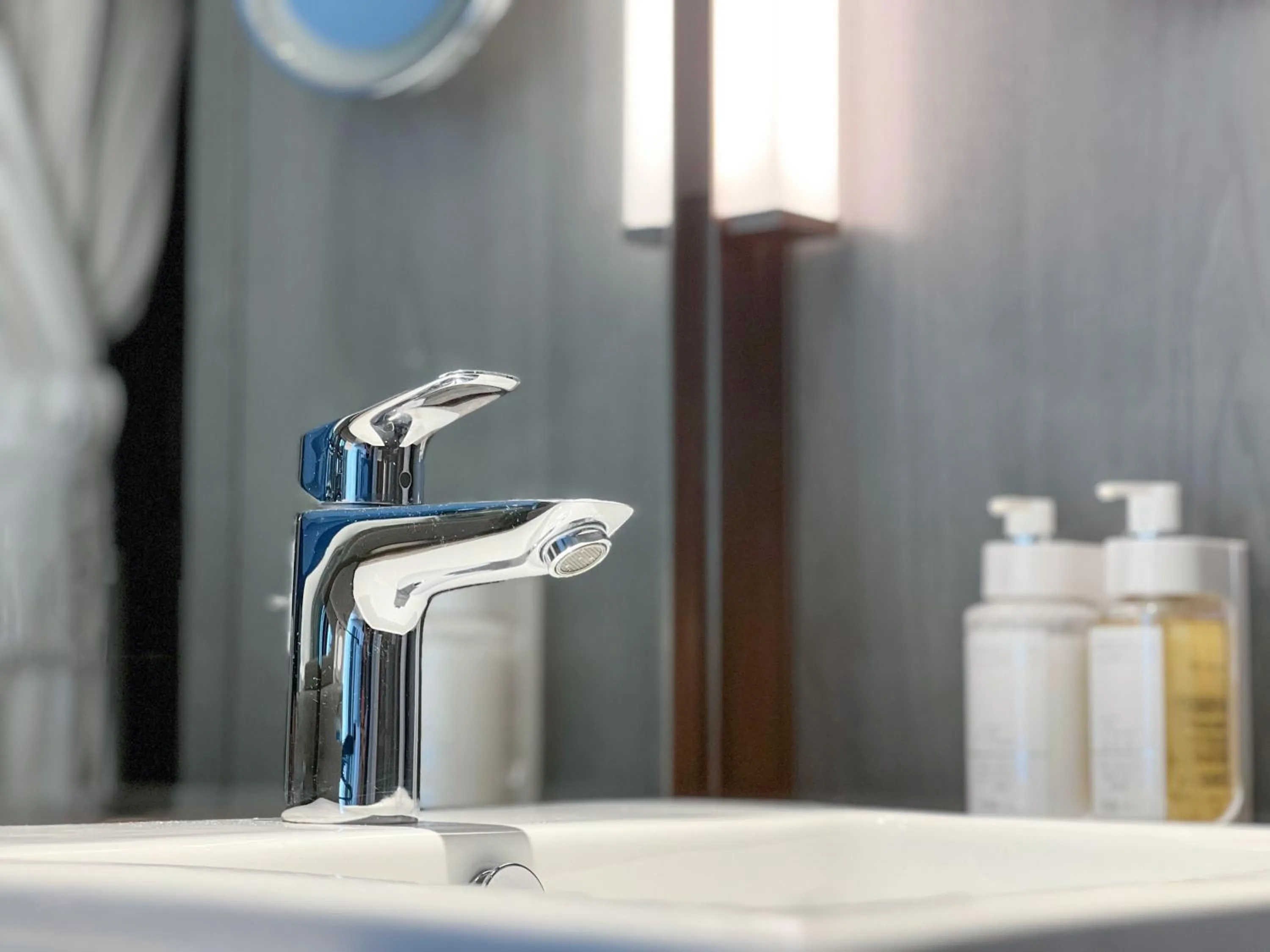 Toilet in Holiday Inn Zhengzhou Zhongzhou by IHG