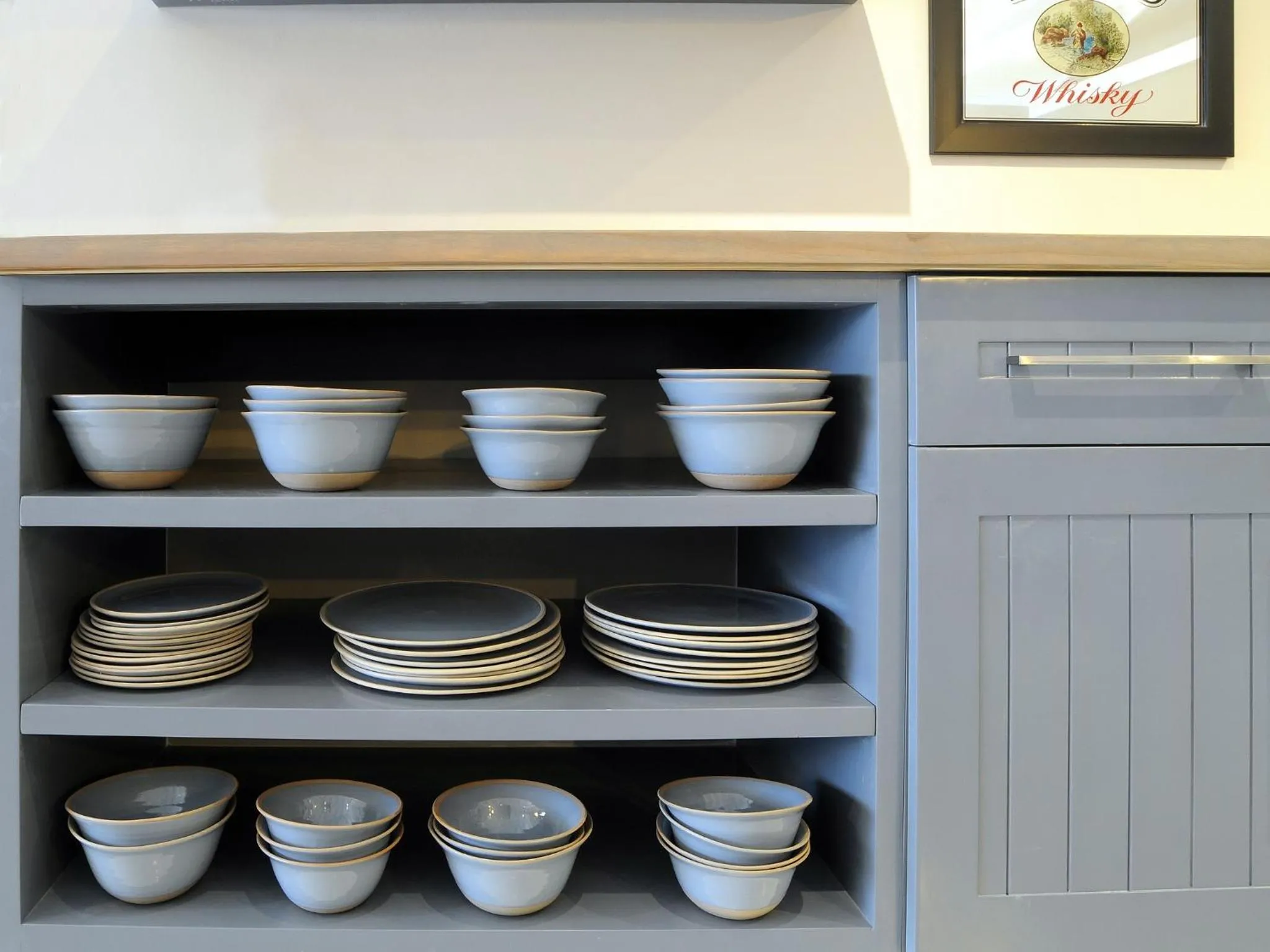 Area and facilities in Inverell Station by The Oyster Collection