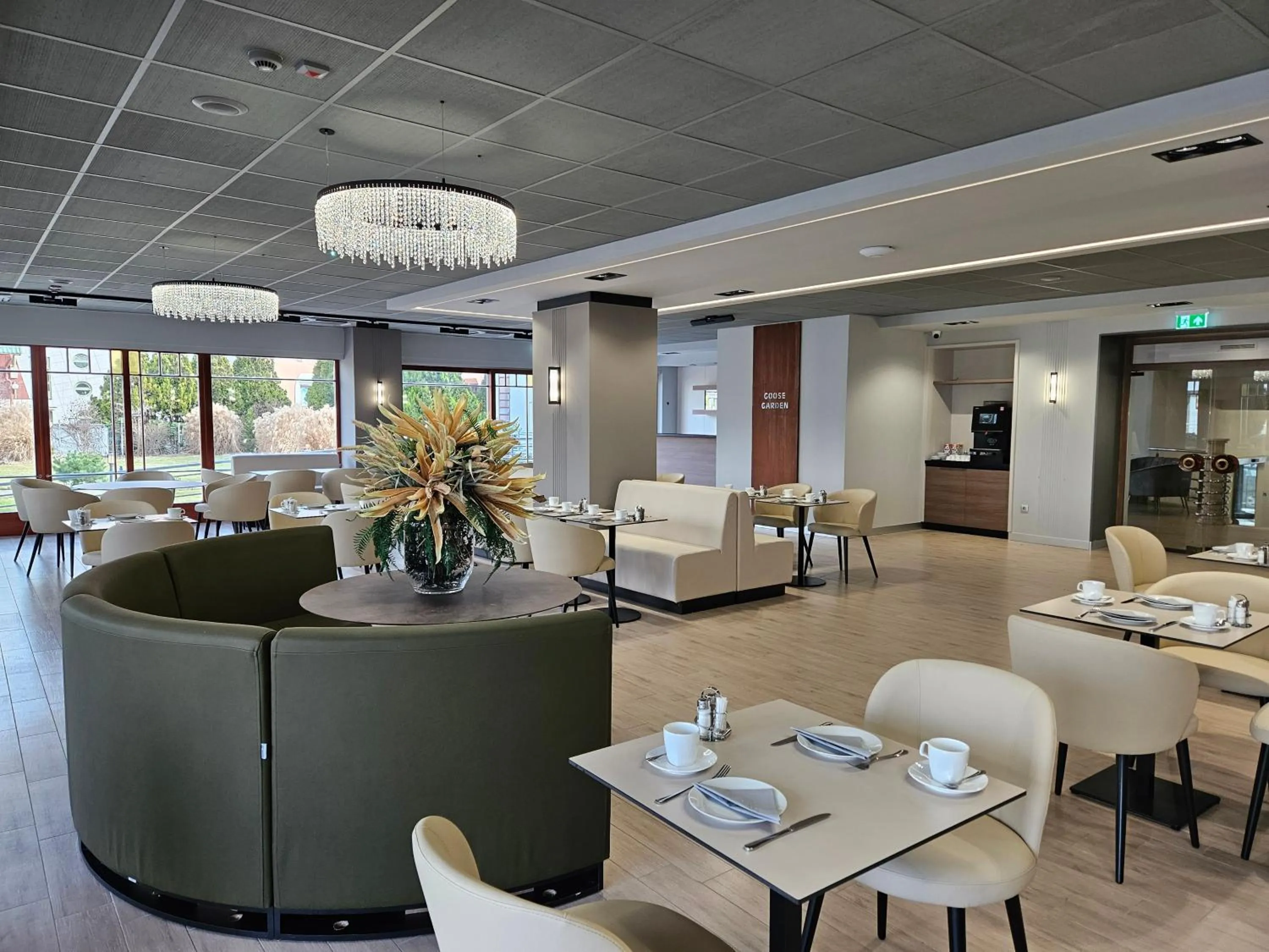 Restaurant/places to eat in Hotel Három Gúnár