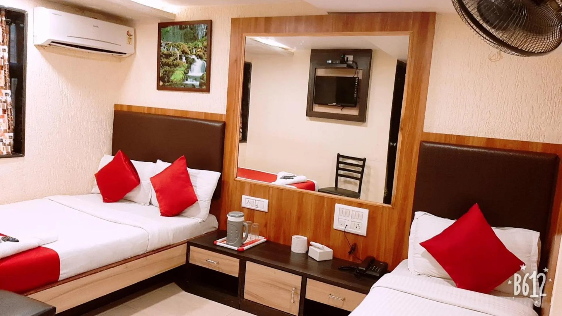 Bed in Hotel Happyland